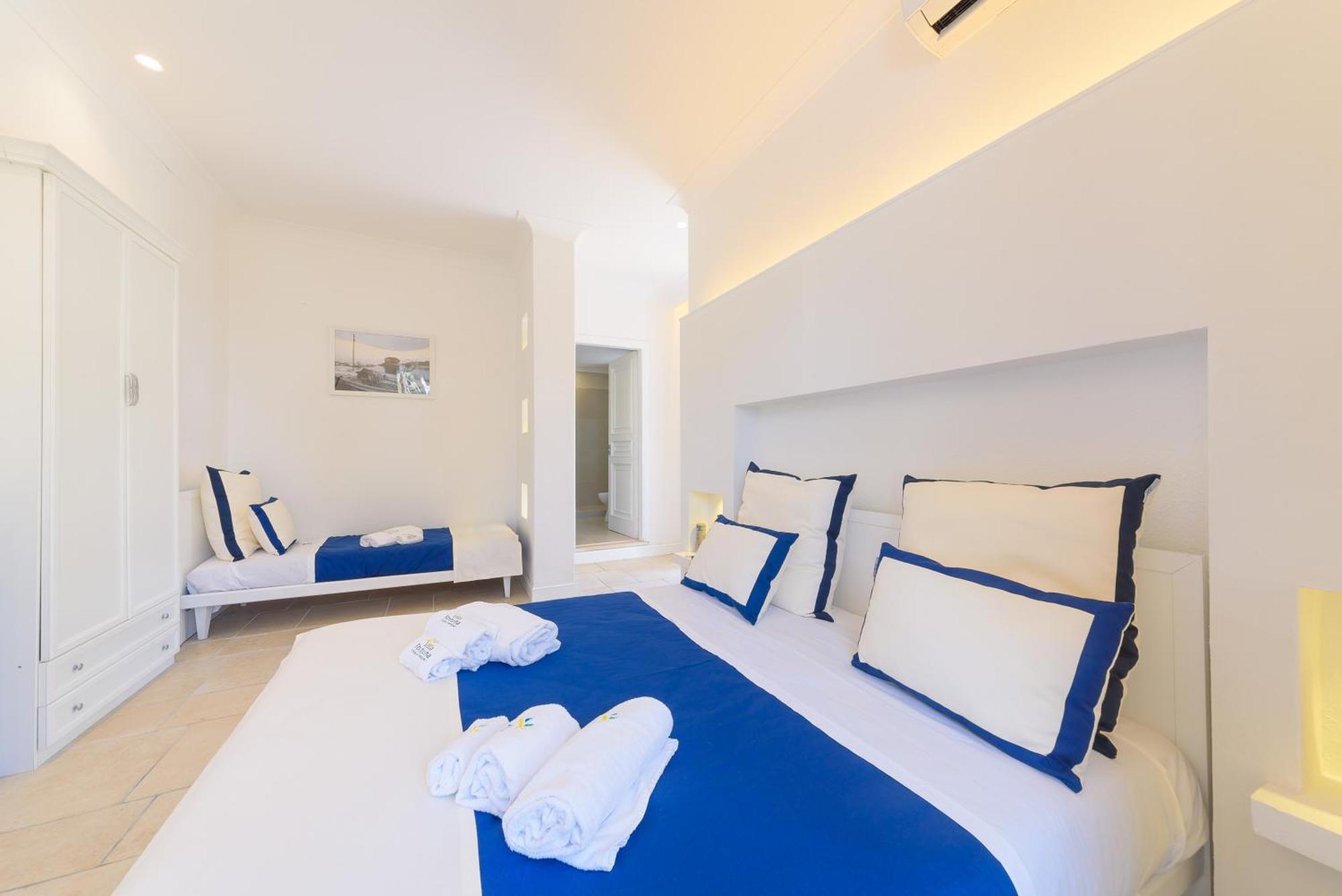 Classic Quadruple Room