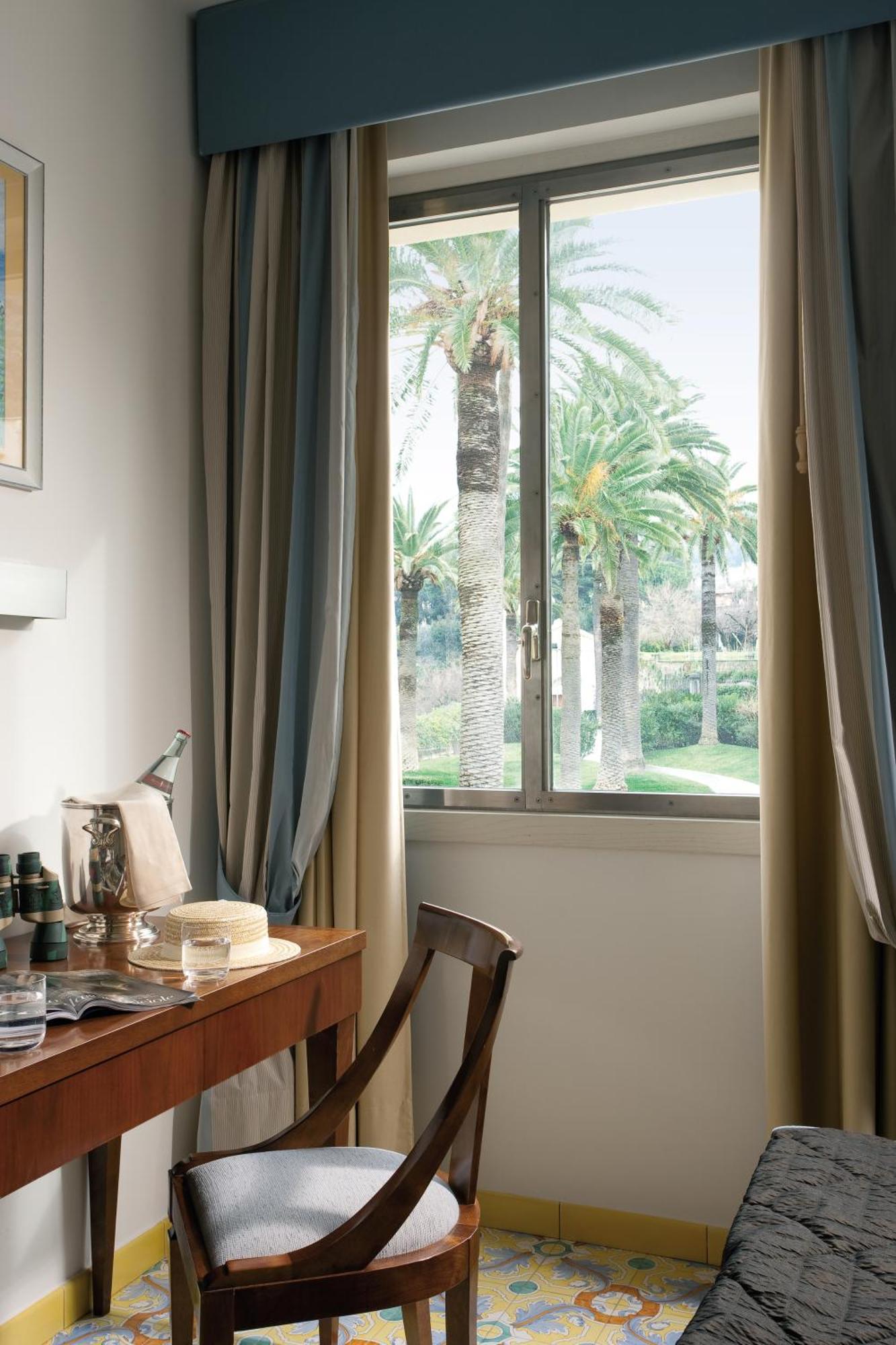Double Room Garden View