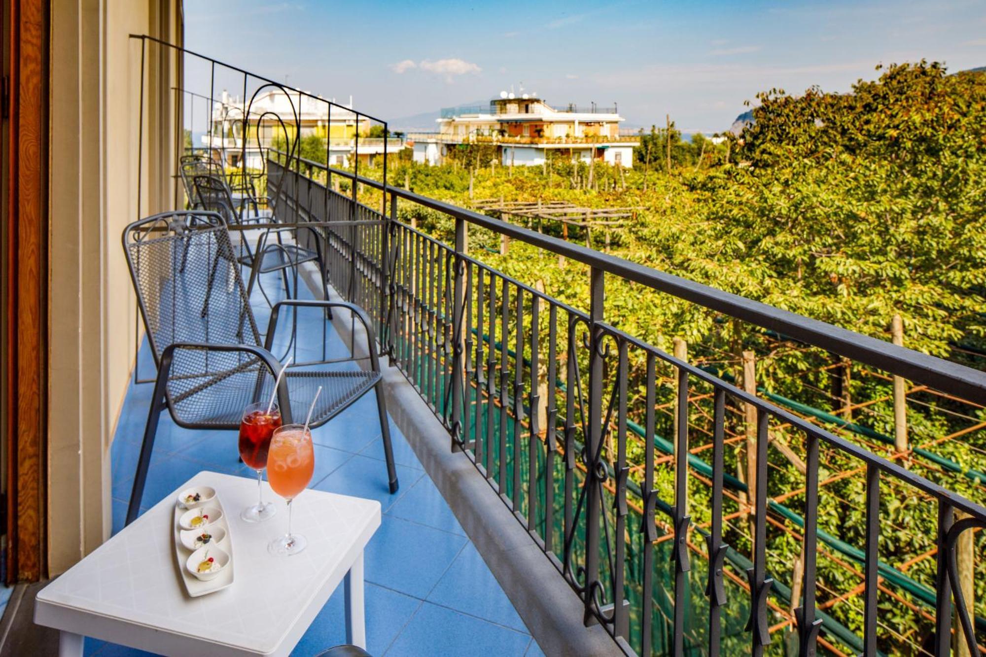 Double or Twin Room Balcony