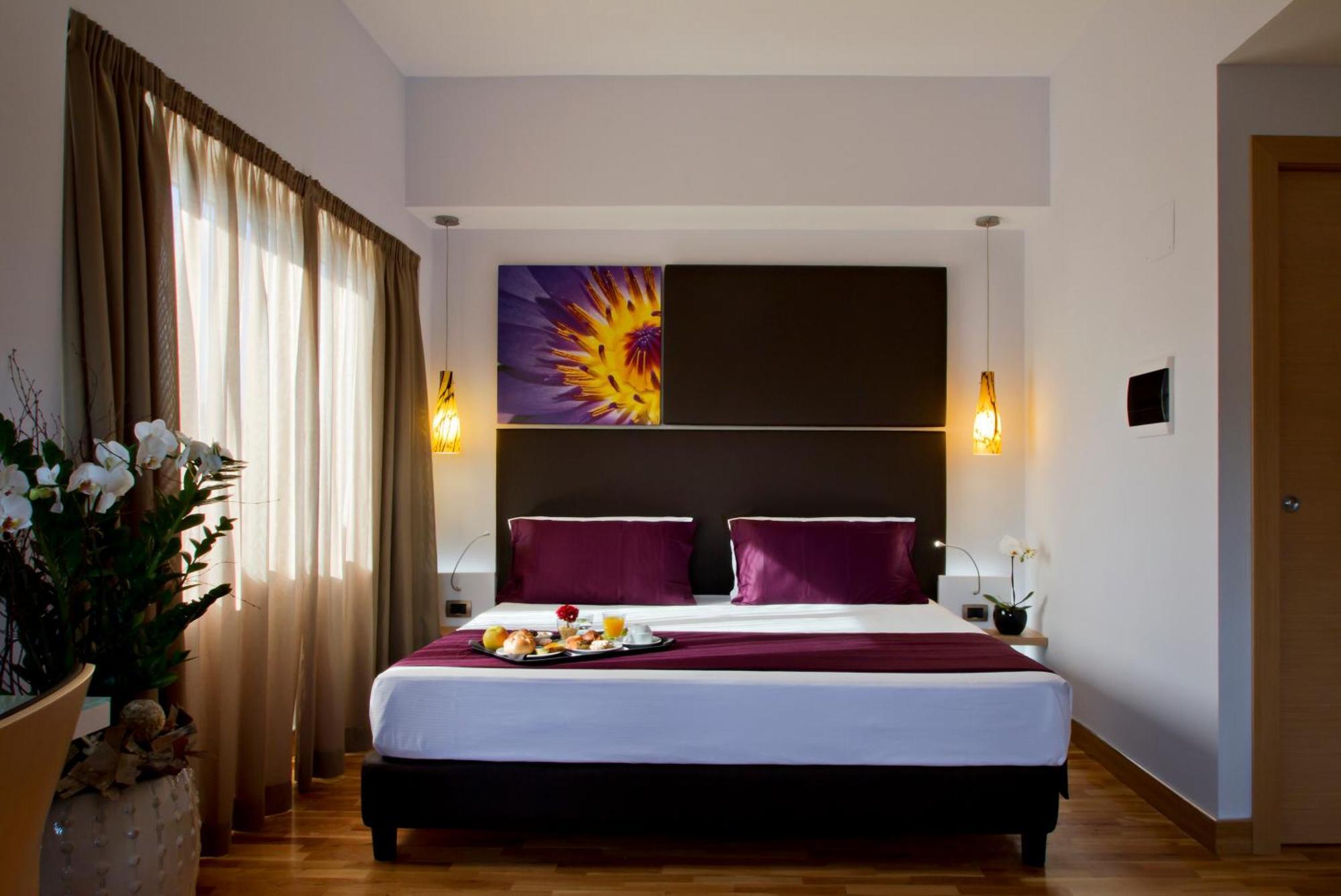 Double or Twin Room,1209528841:JPEG