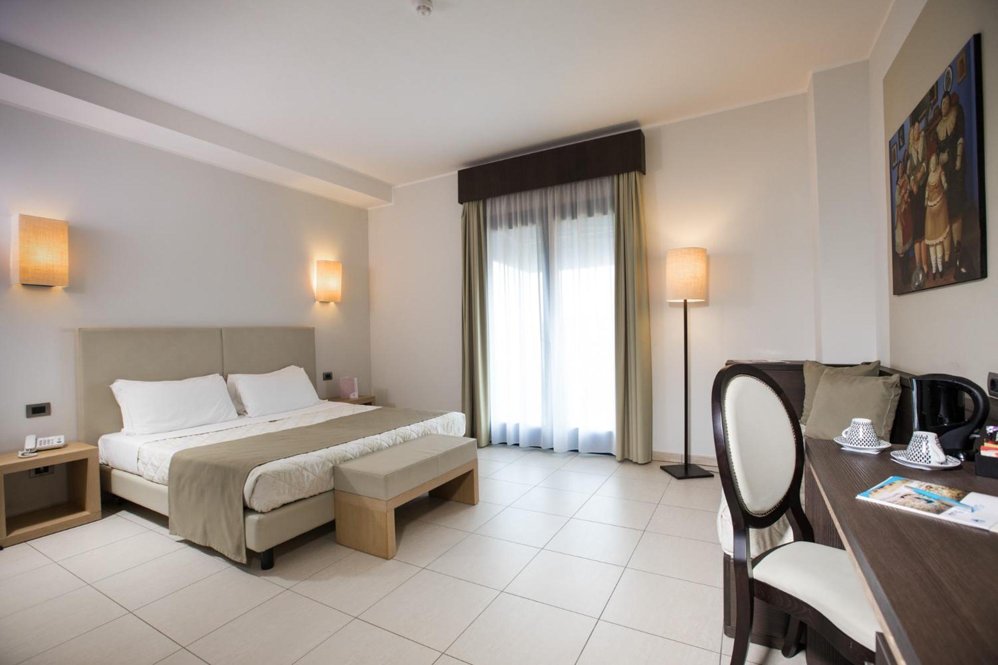 Comfort Triple Room