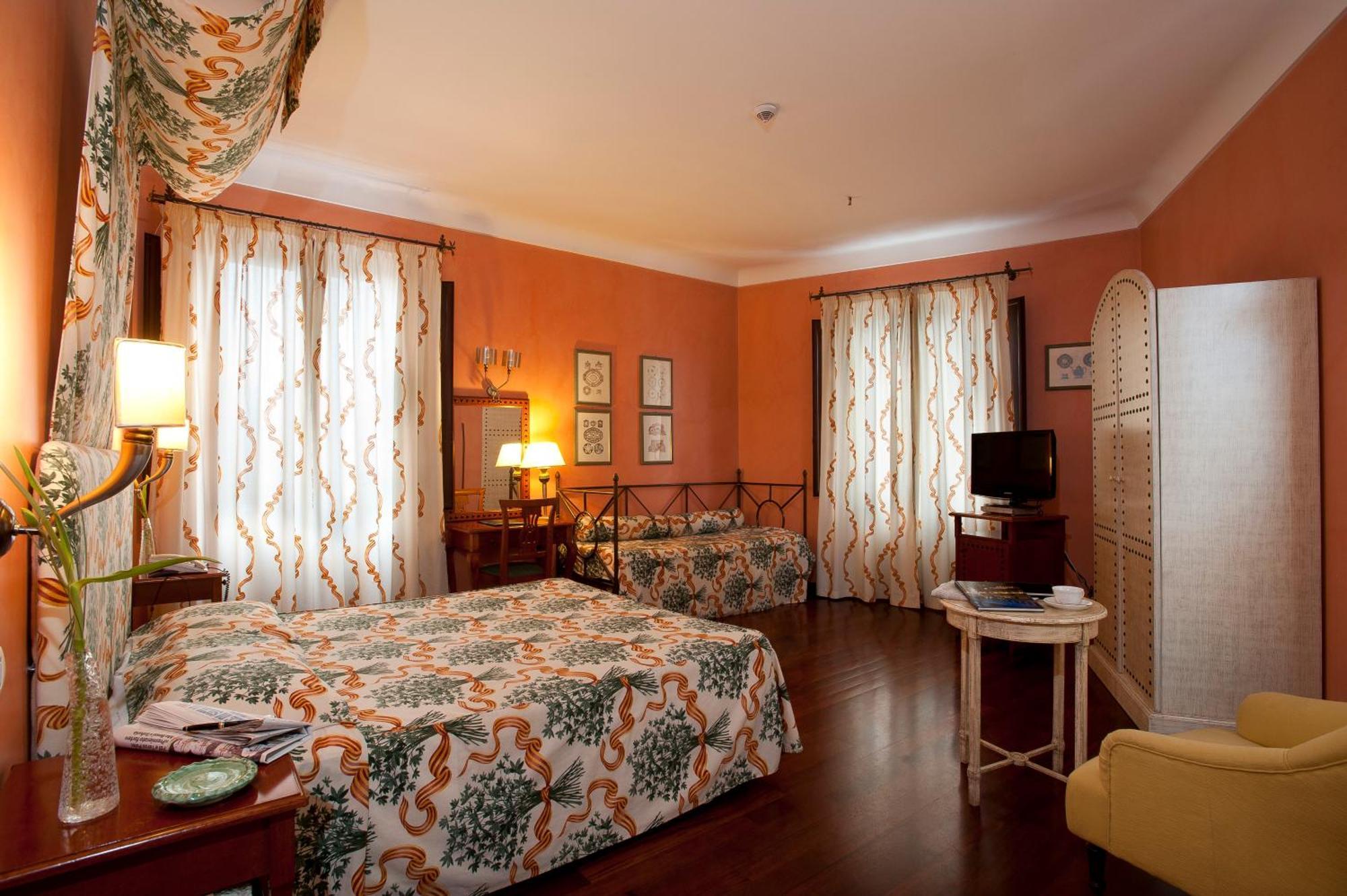 Junior Suite,1209682030:JPEG