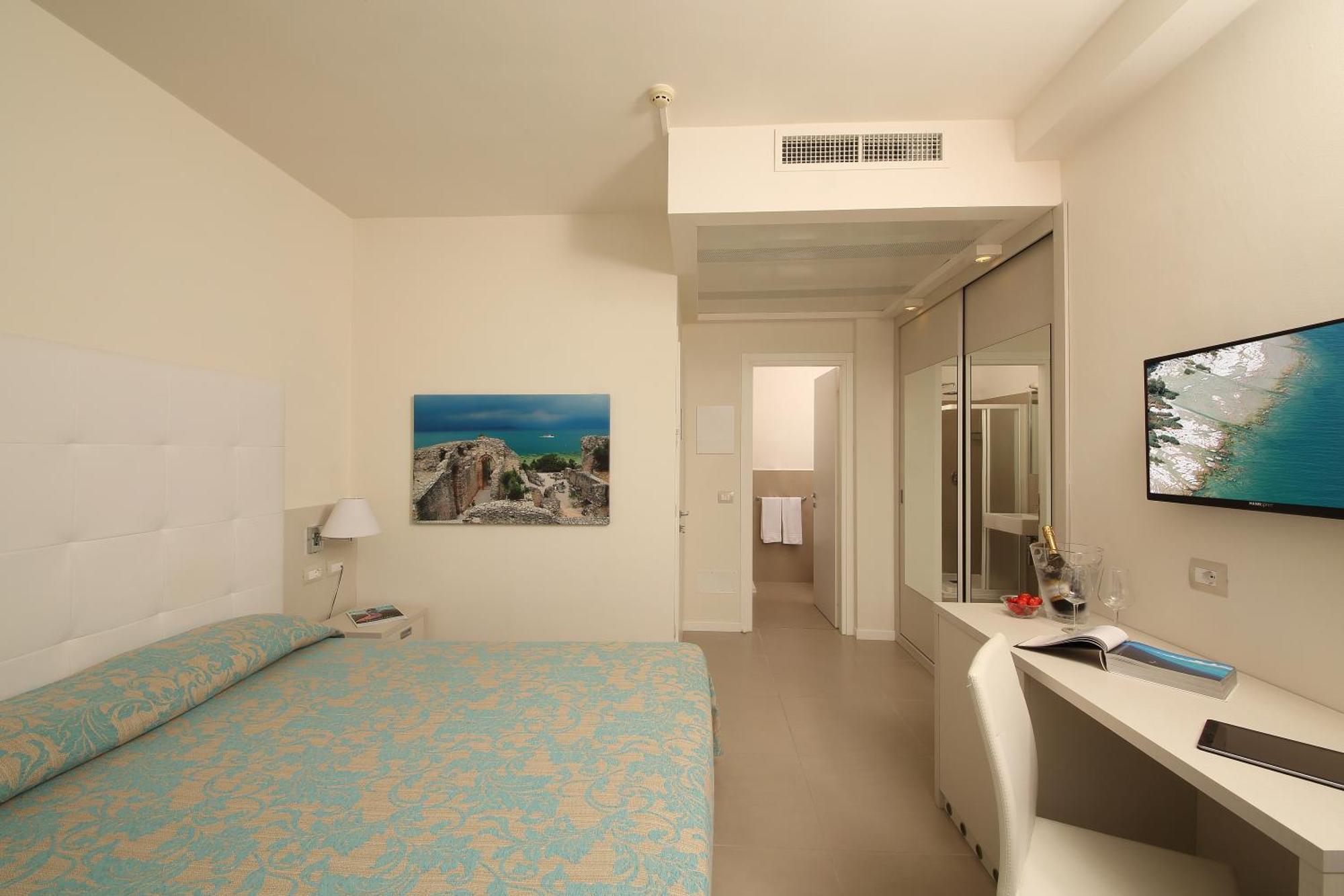 Double Room Balcony or Terrace