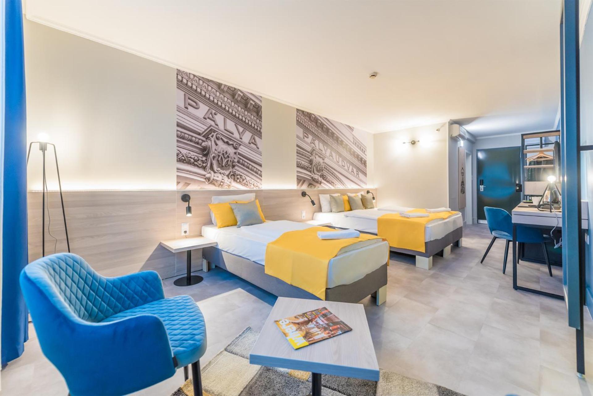 Comfort Triple Room