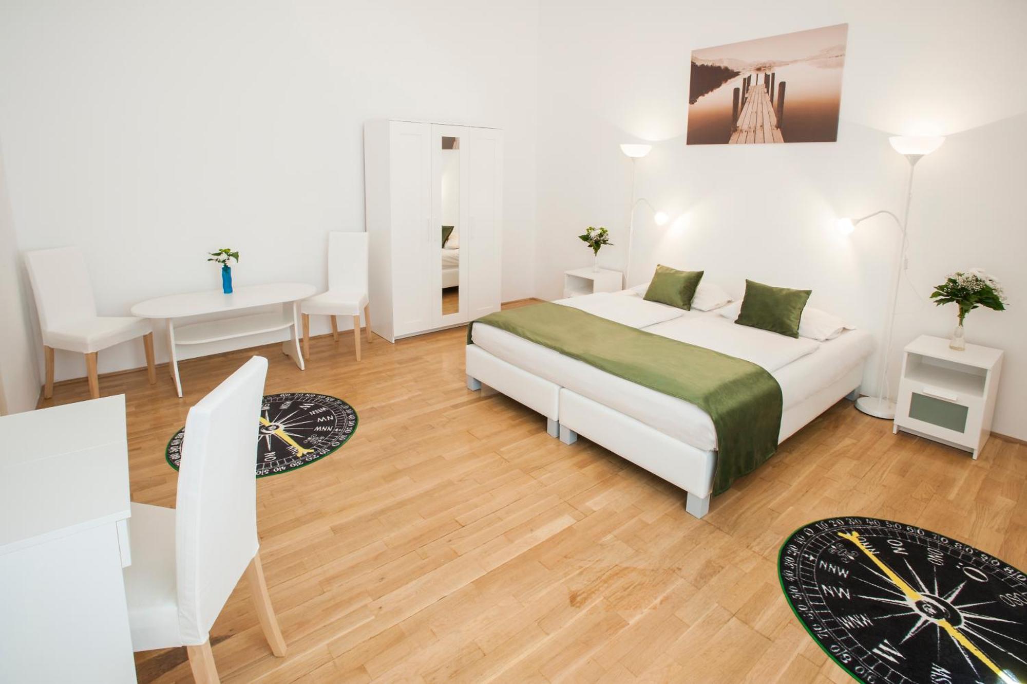 Superior Two-Bedroom Apartment,769682041:JPEG