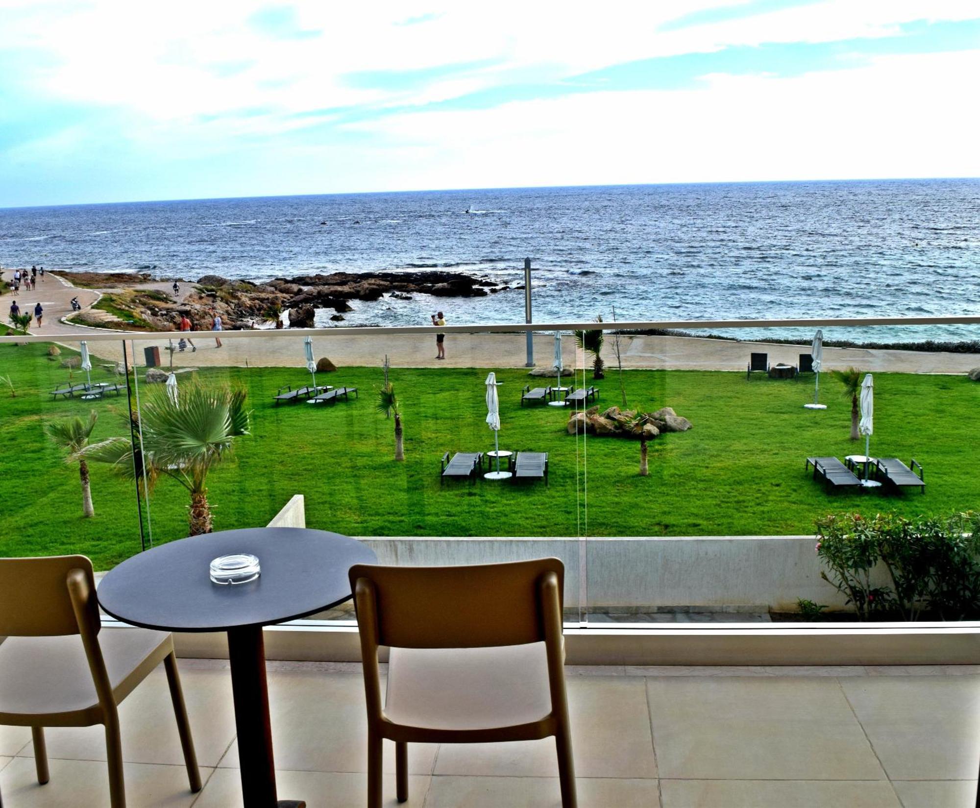 Three-Bedroom Villa with Private Pool,1209959851:JPEG