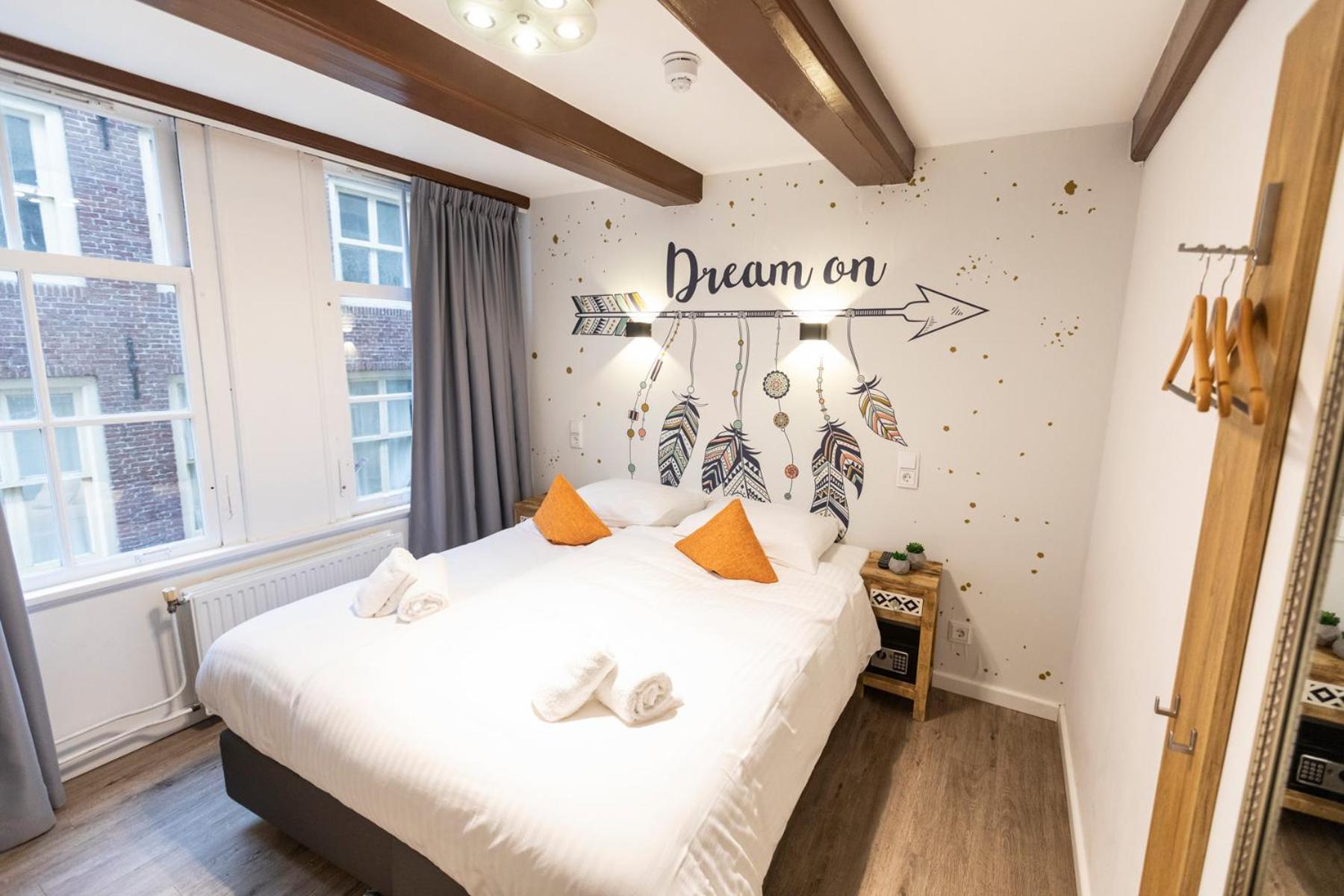 Standard Double Room,1438173199:JPEG
