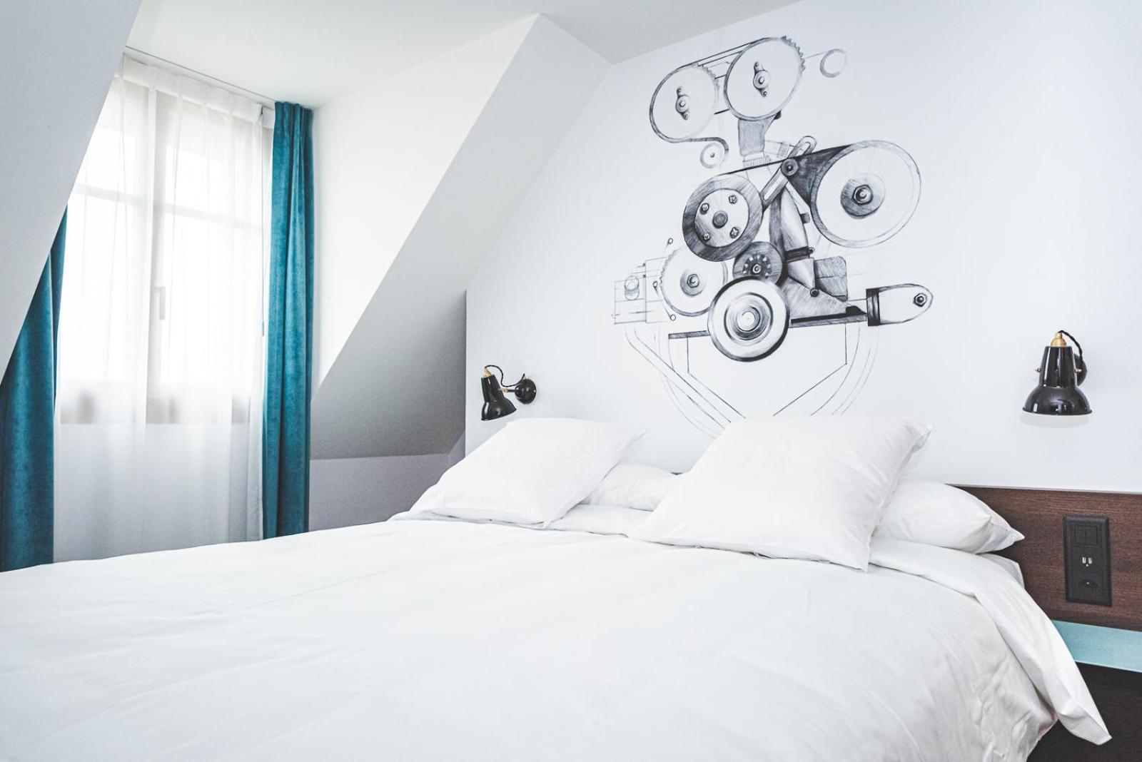 Standard King Room