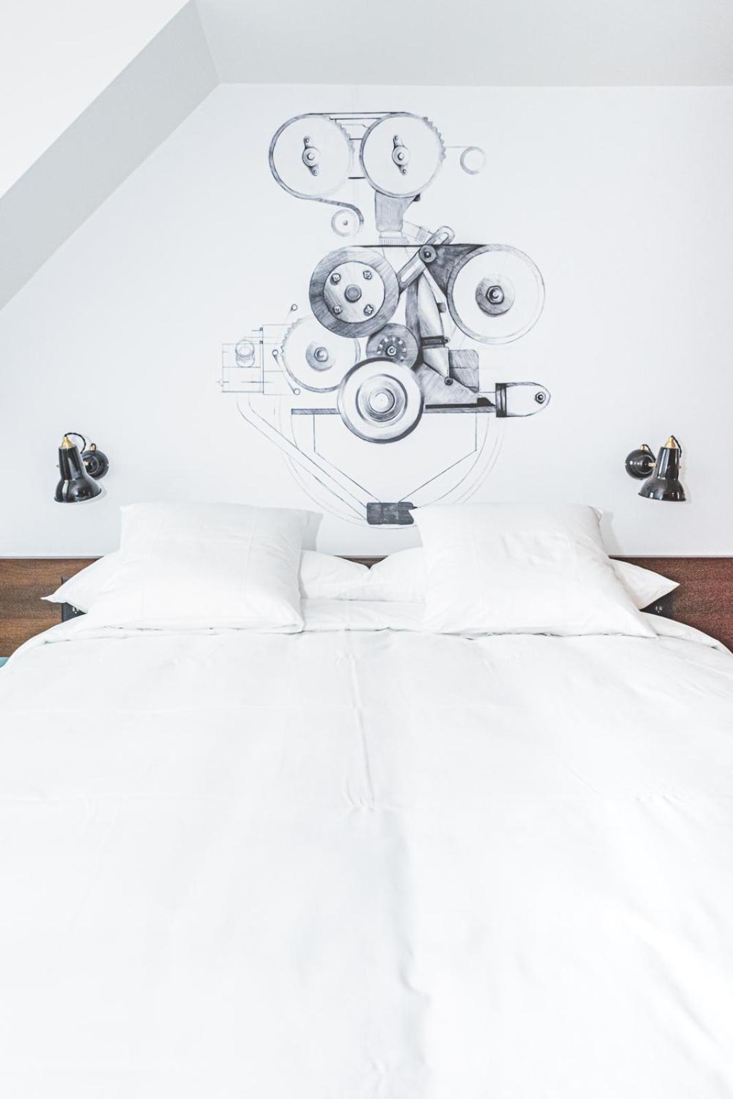 Standard King Room
