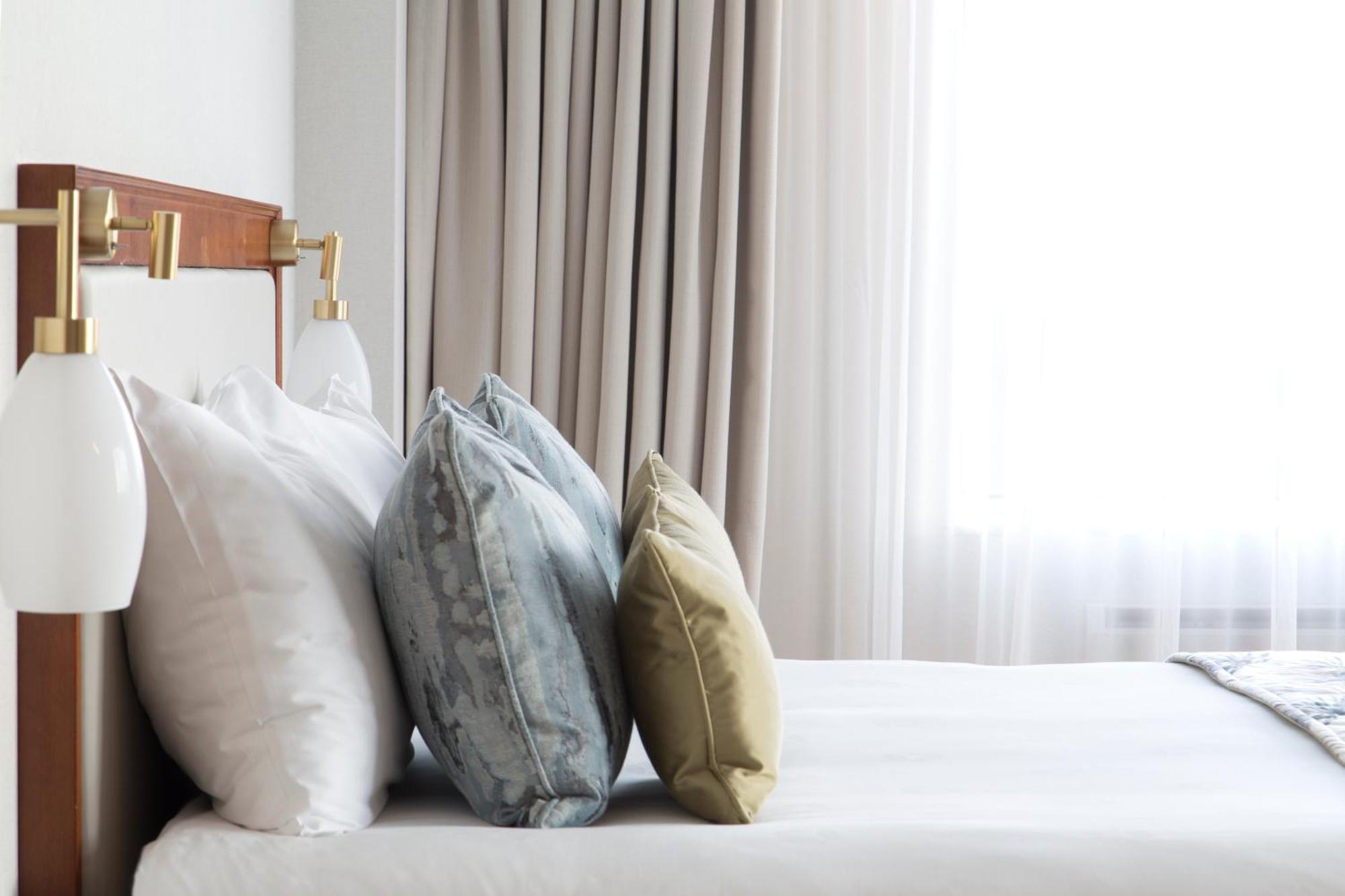 Deluxe Junior Suite