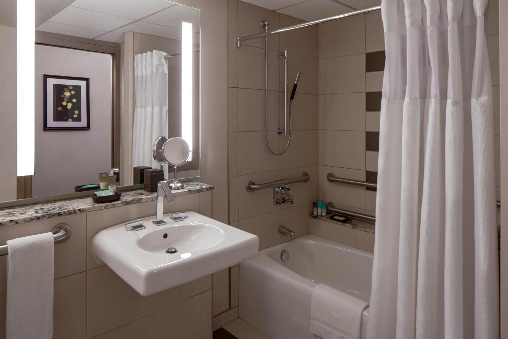 Double Room Two Double Beds Accessible Tub Disability Access
