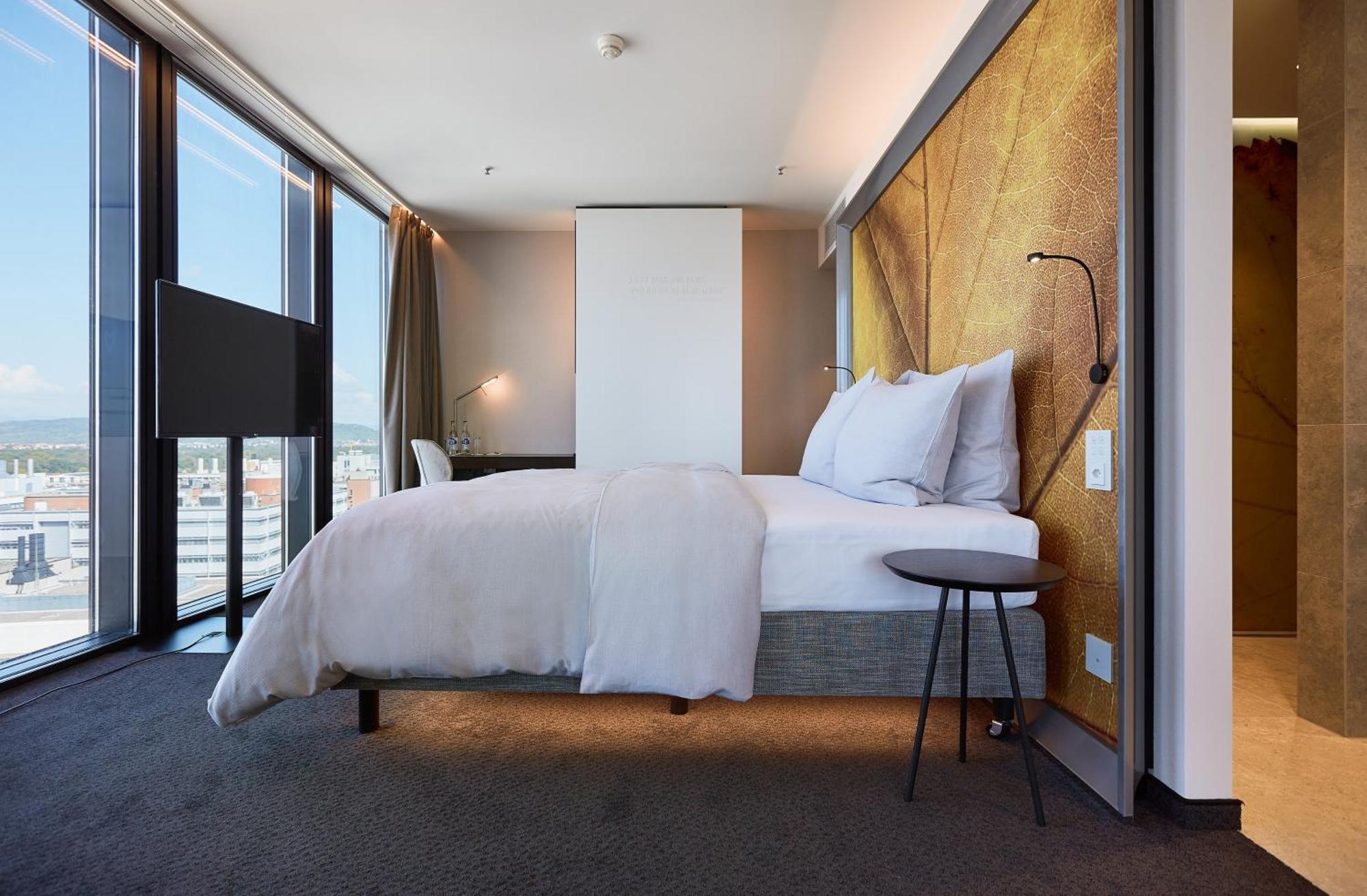 Comfort King Room