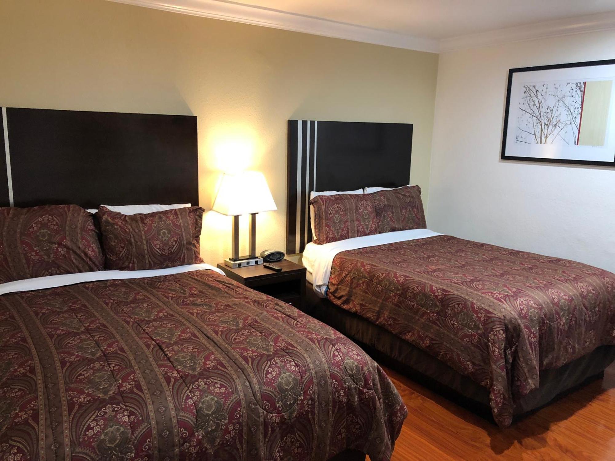 Two-Bedroom Suite