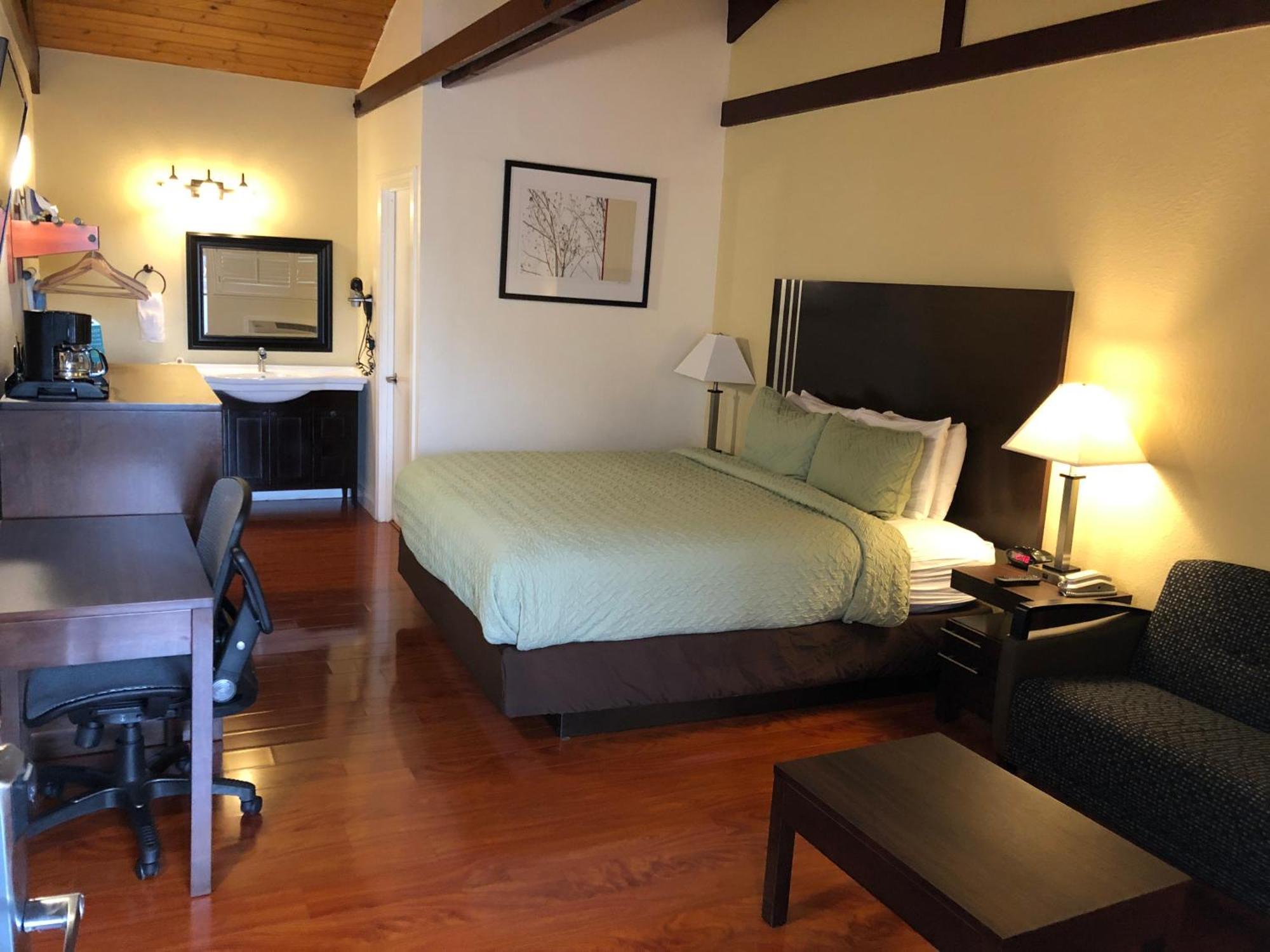 King Room,62396317:JPEG