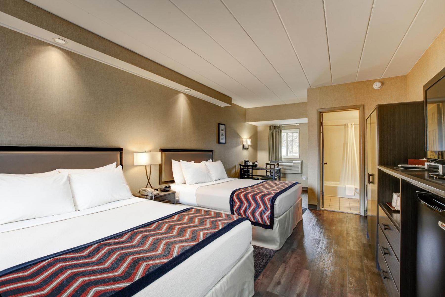 Queen Room Two Queen Beds