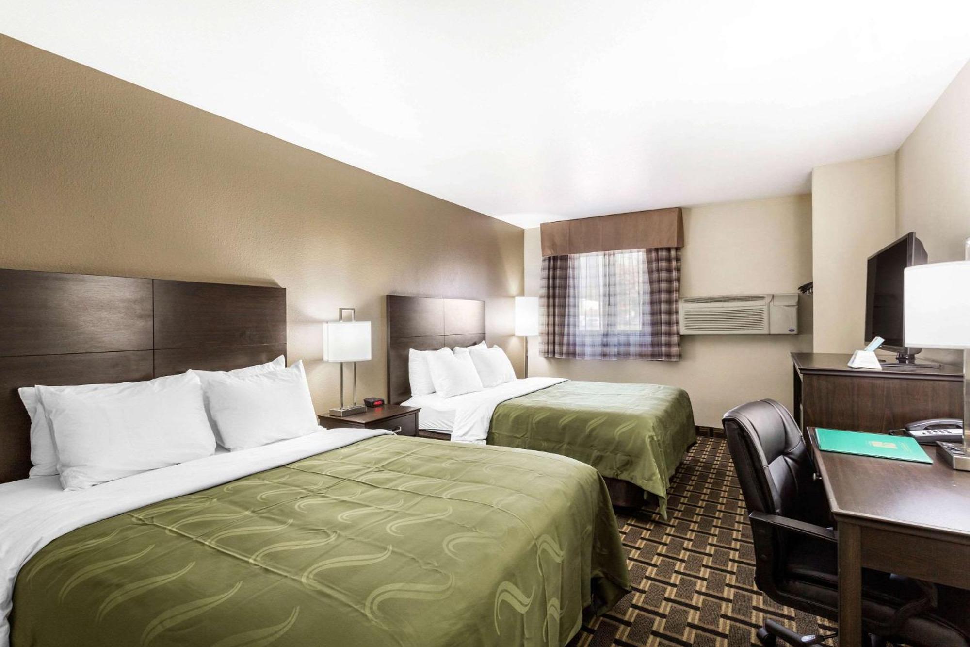 Double Room Two Double Beds Non-Smoking