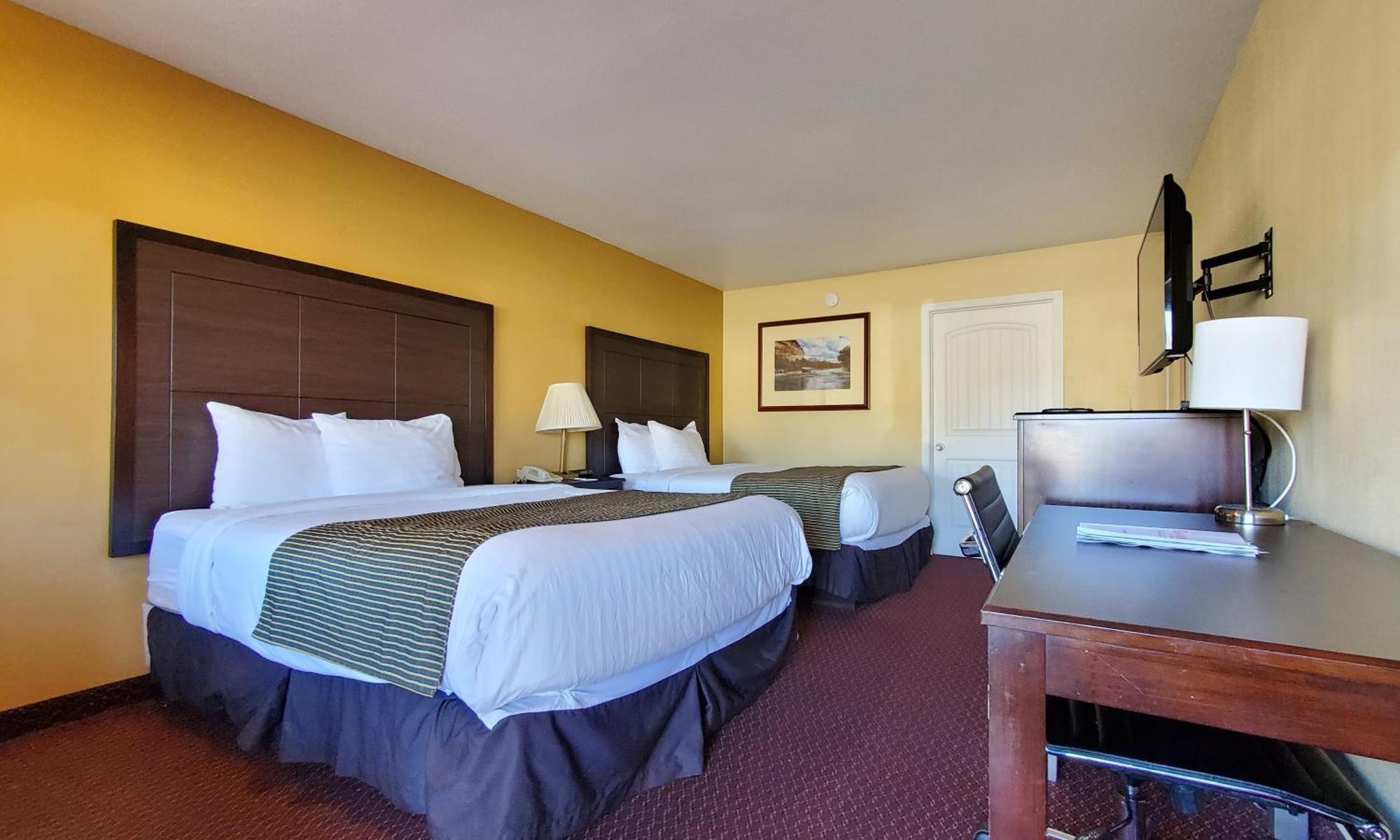 Queen Room Two Queen Beds Mobility Access or Non-Smoking