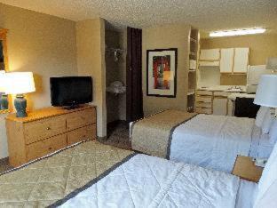 Studio Two Double Beds Non-Smoking