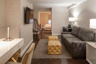 City Lights Suite