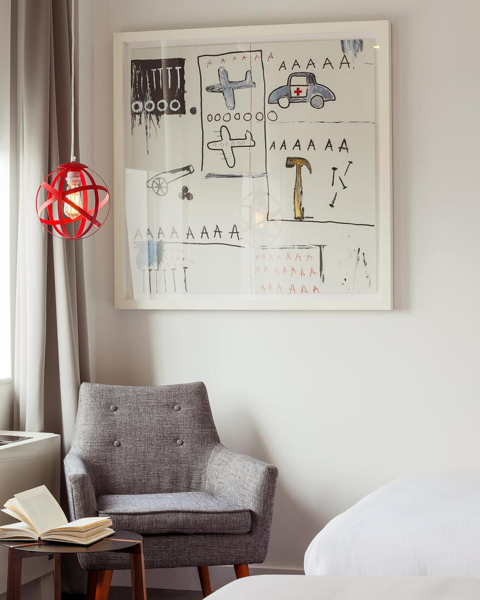 Mobility Accessible Queen Room Roll Shower