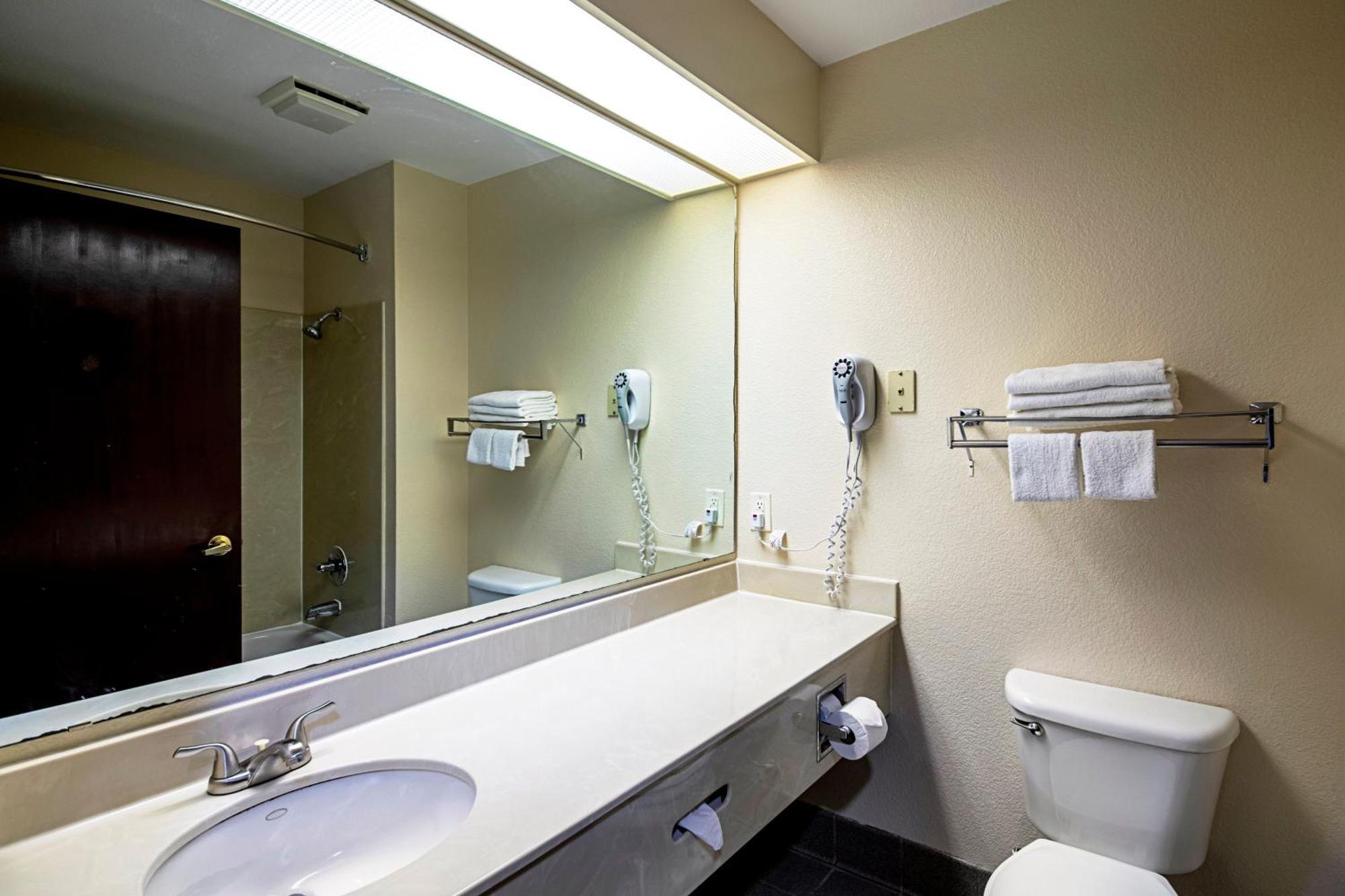 Deluxe Room Two Queen Beds Non-Smoking