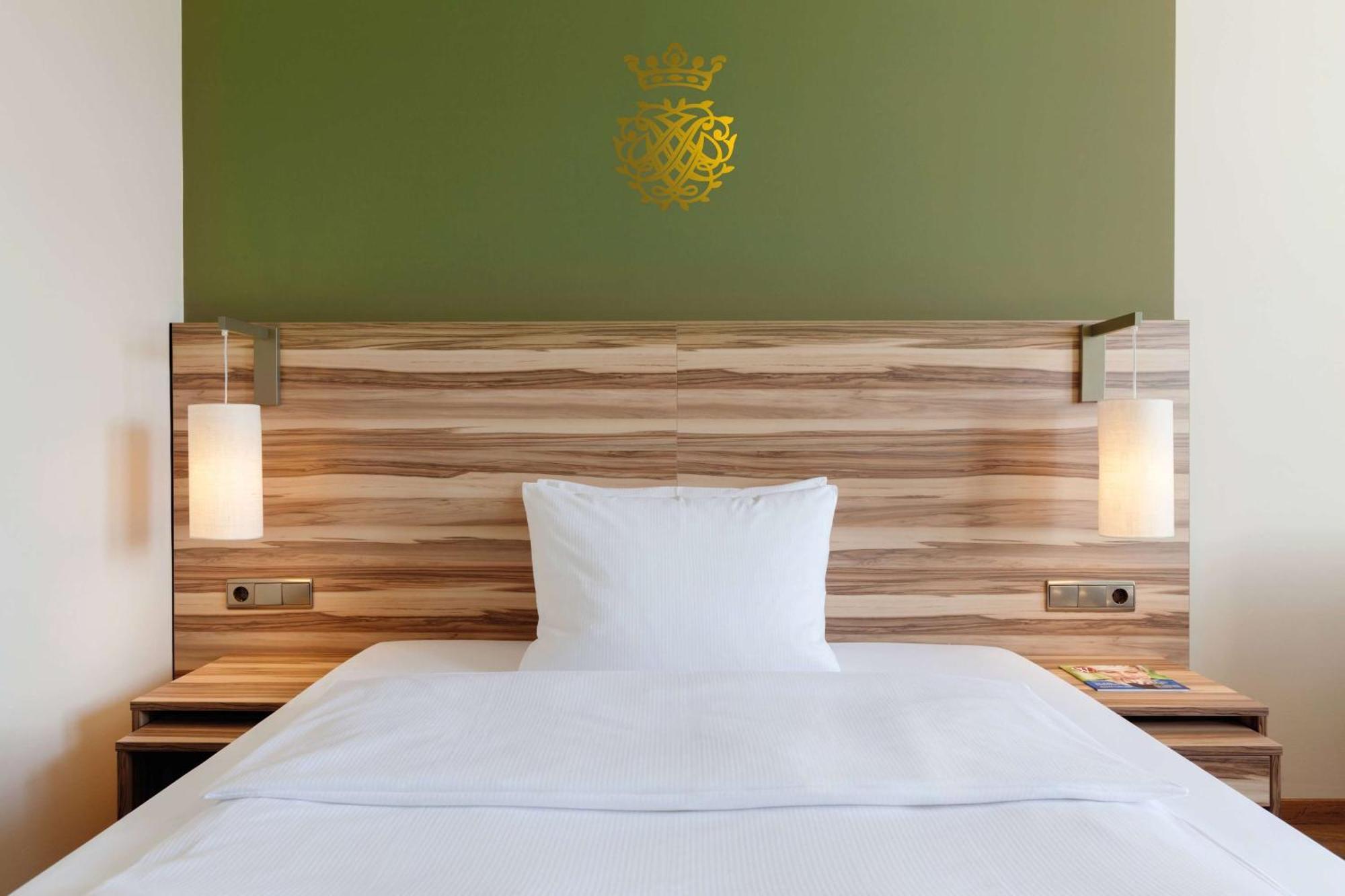 Executive Single Room,1365979310:JPEG