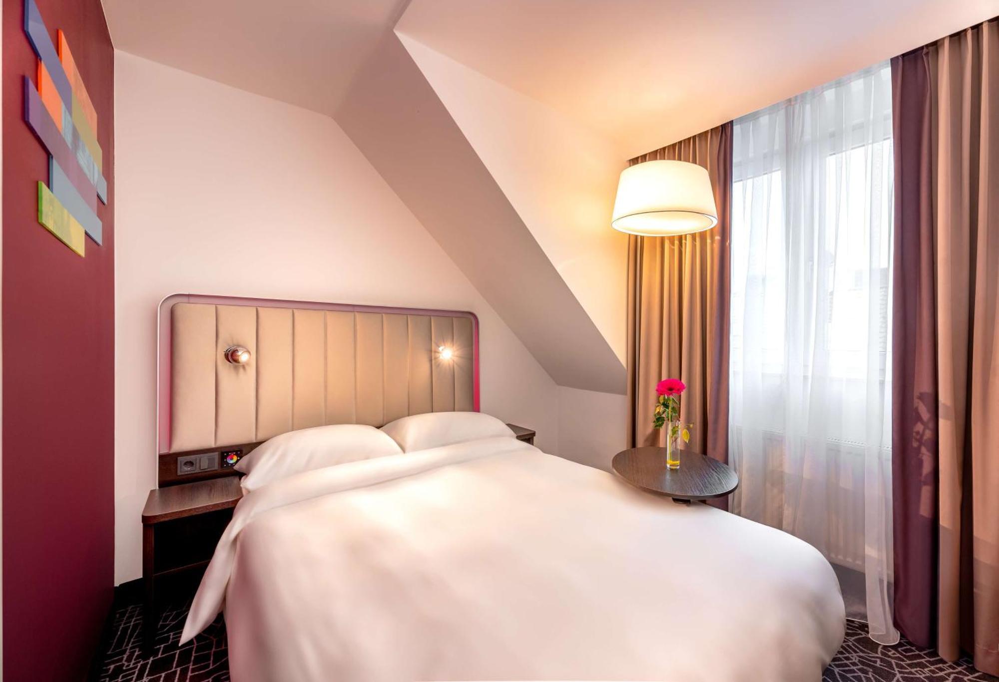Small Single Room