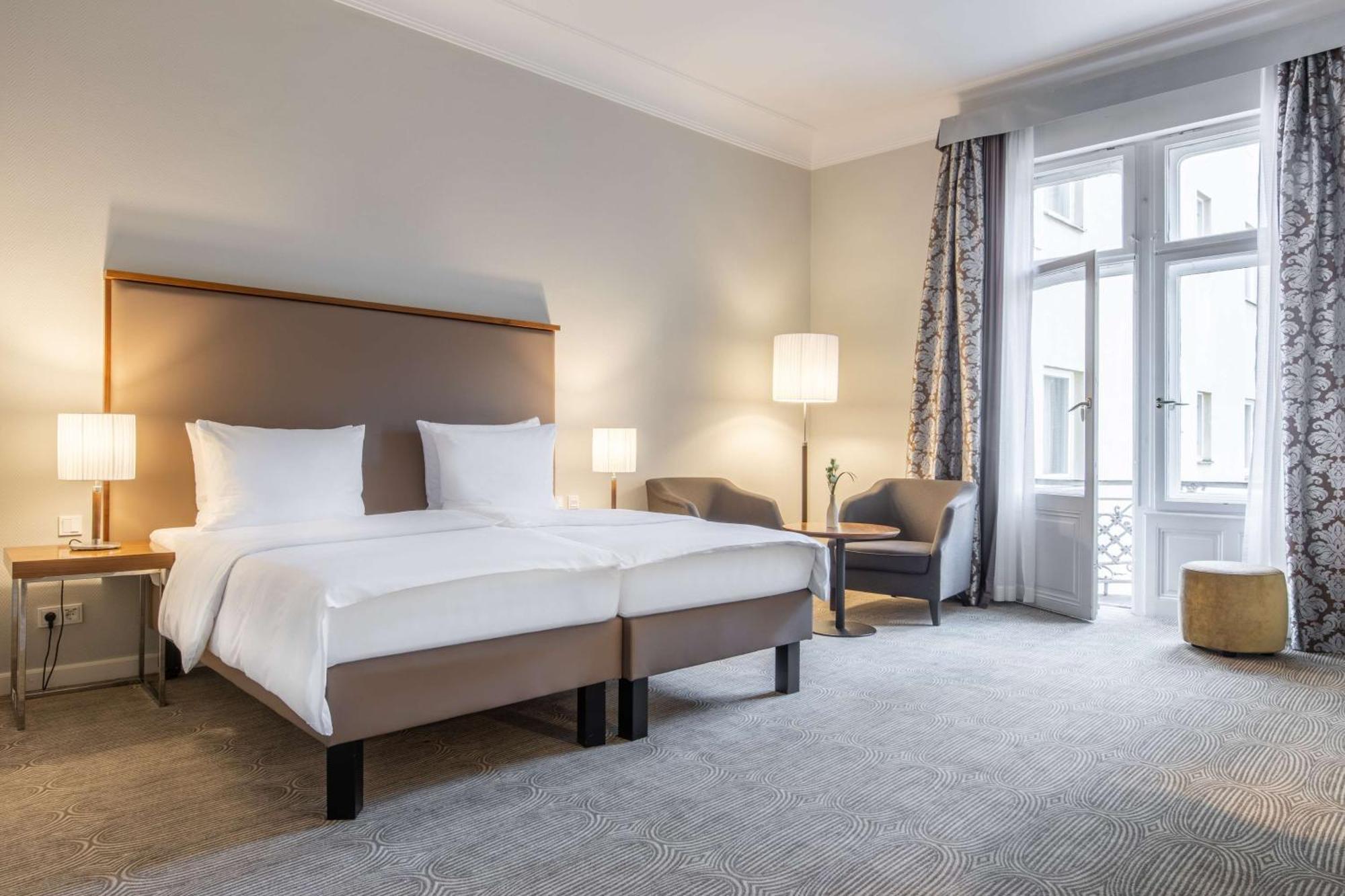 Premium Room