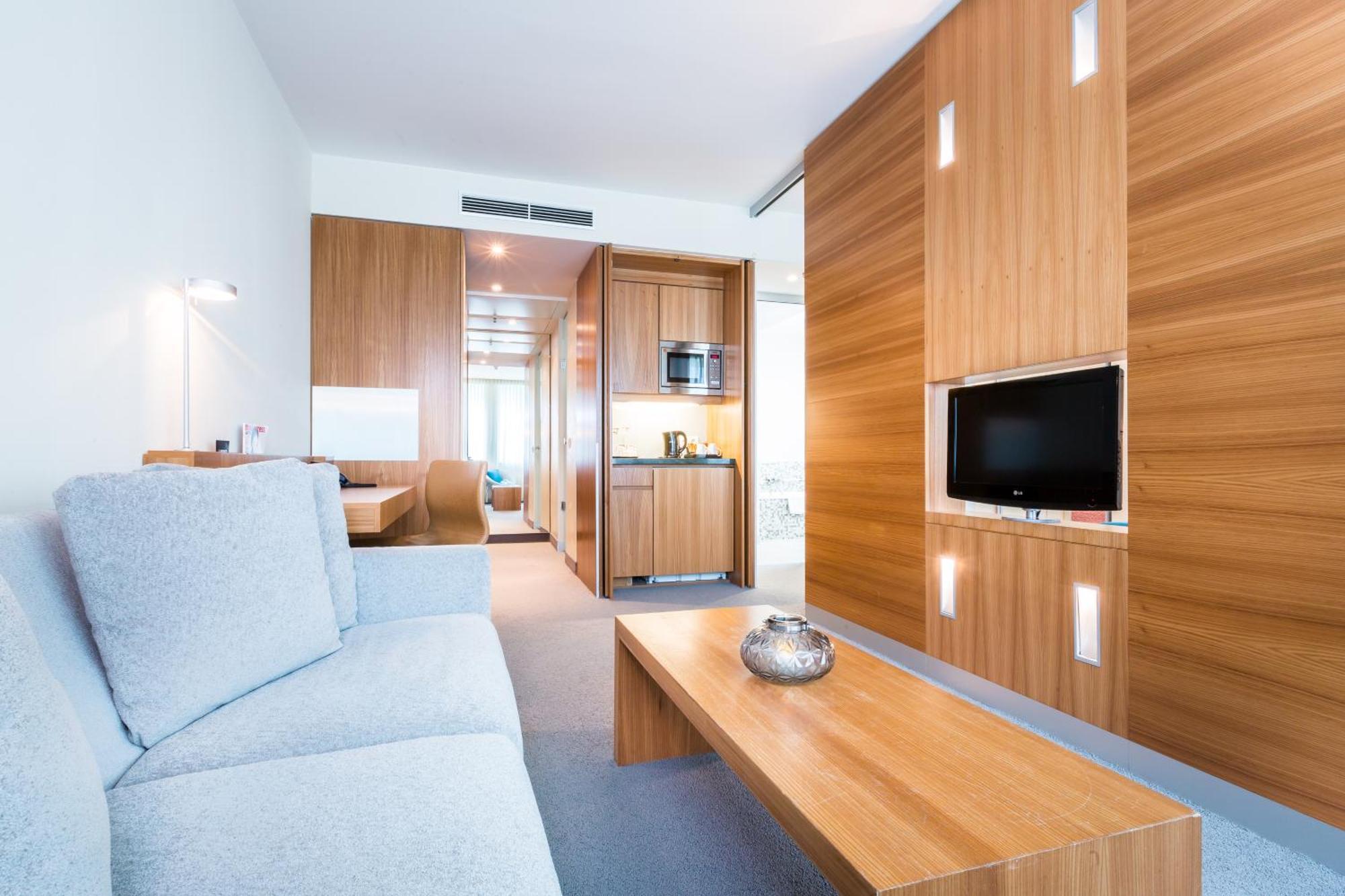 Junior Suite,1498709692:JPEG