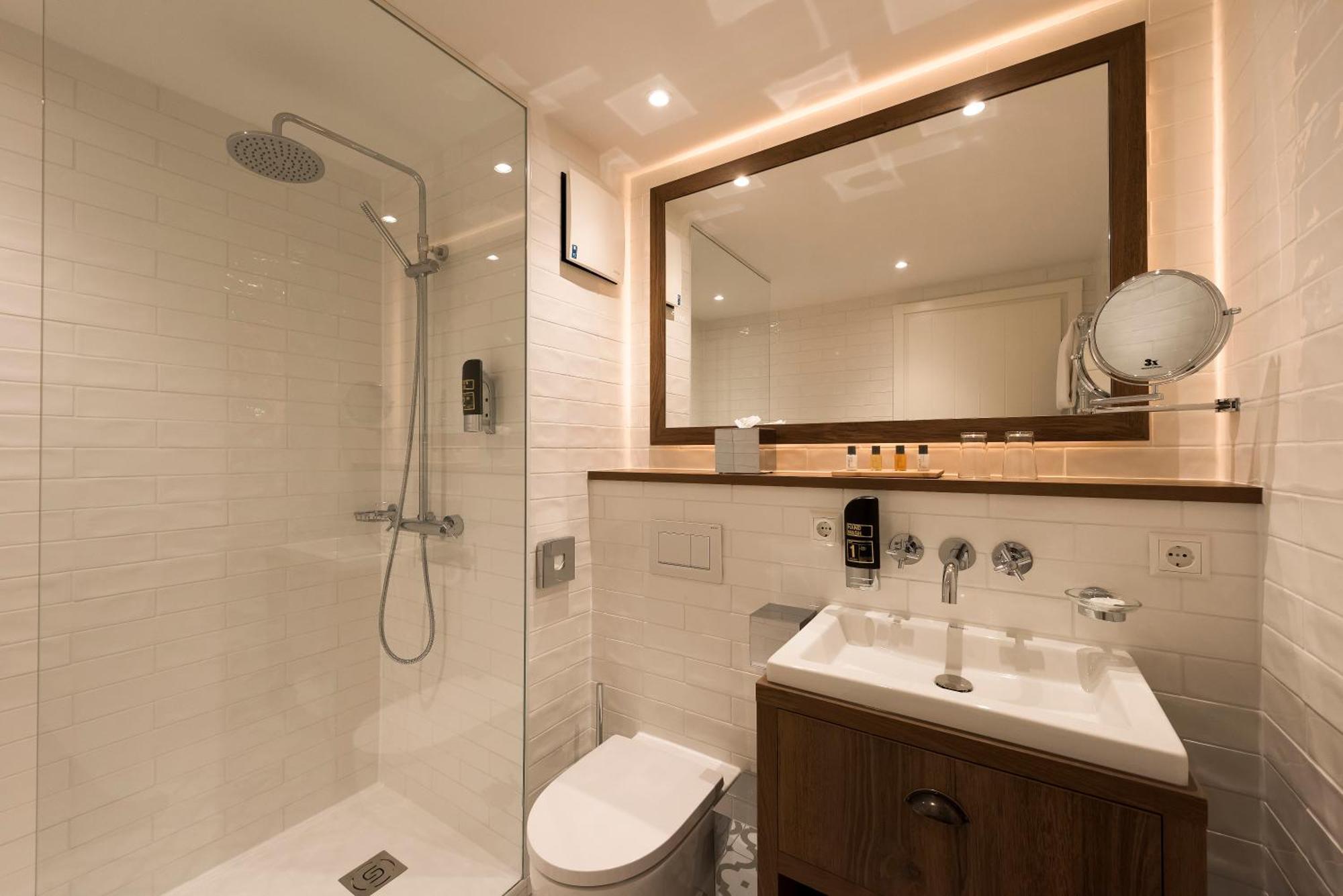 Two-Bedroom Apartment,1212125785:JPEG