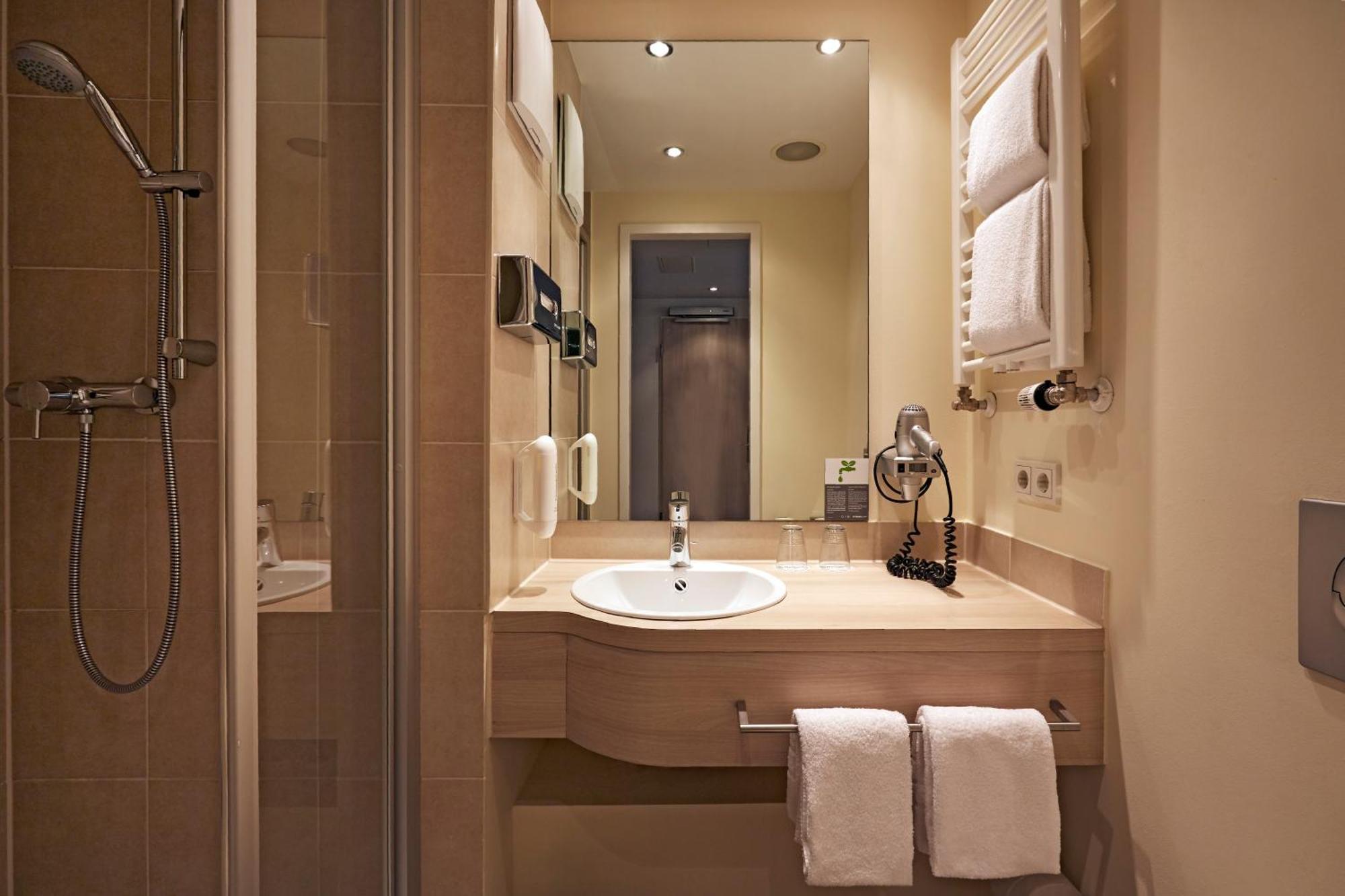 Comfort Single Room