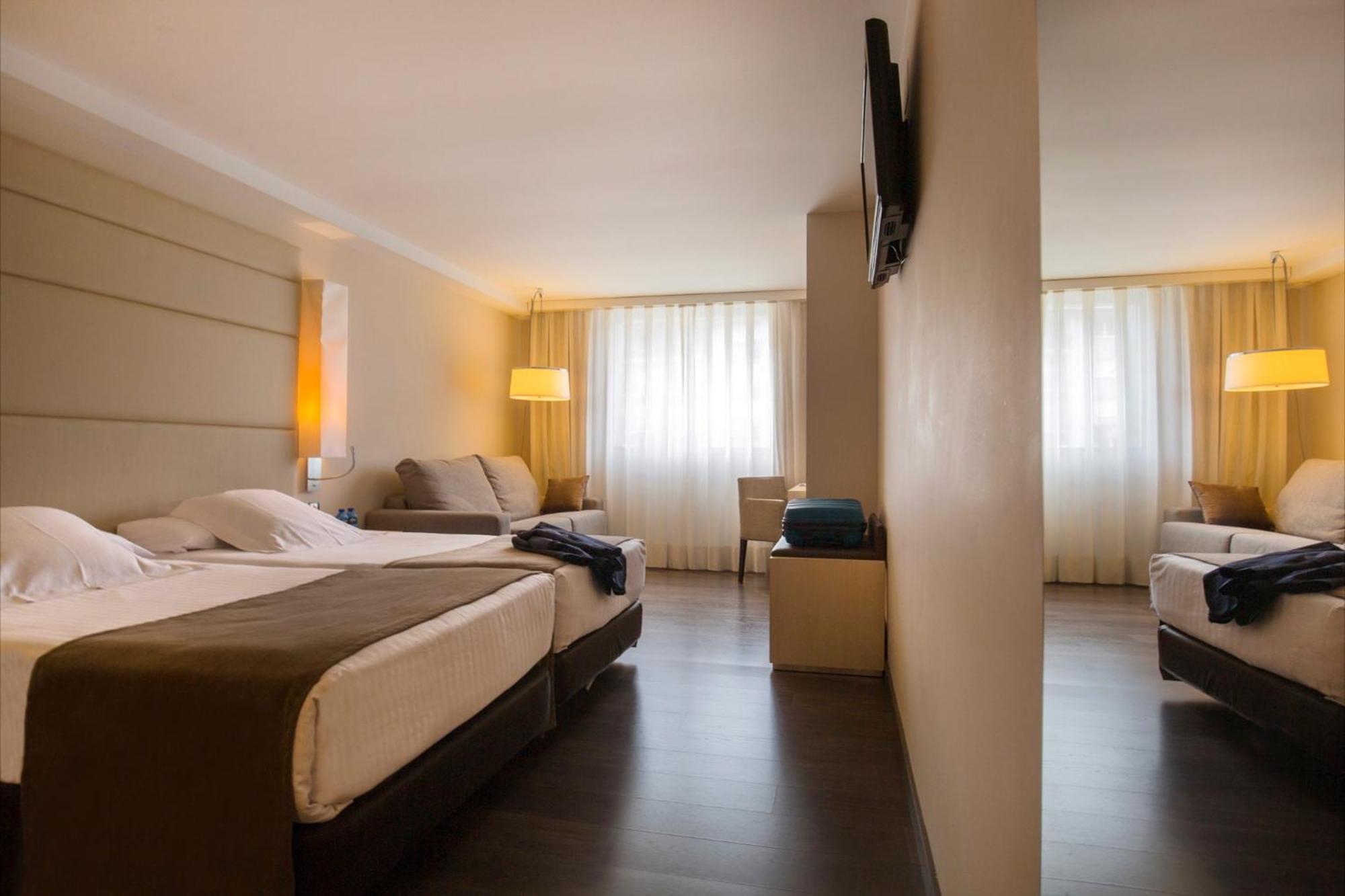 Premium Double Room,1212144229:JPEG