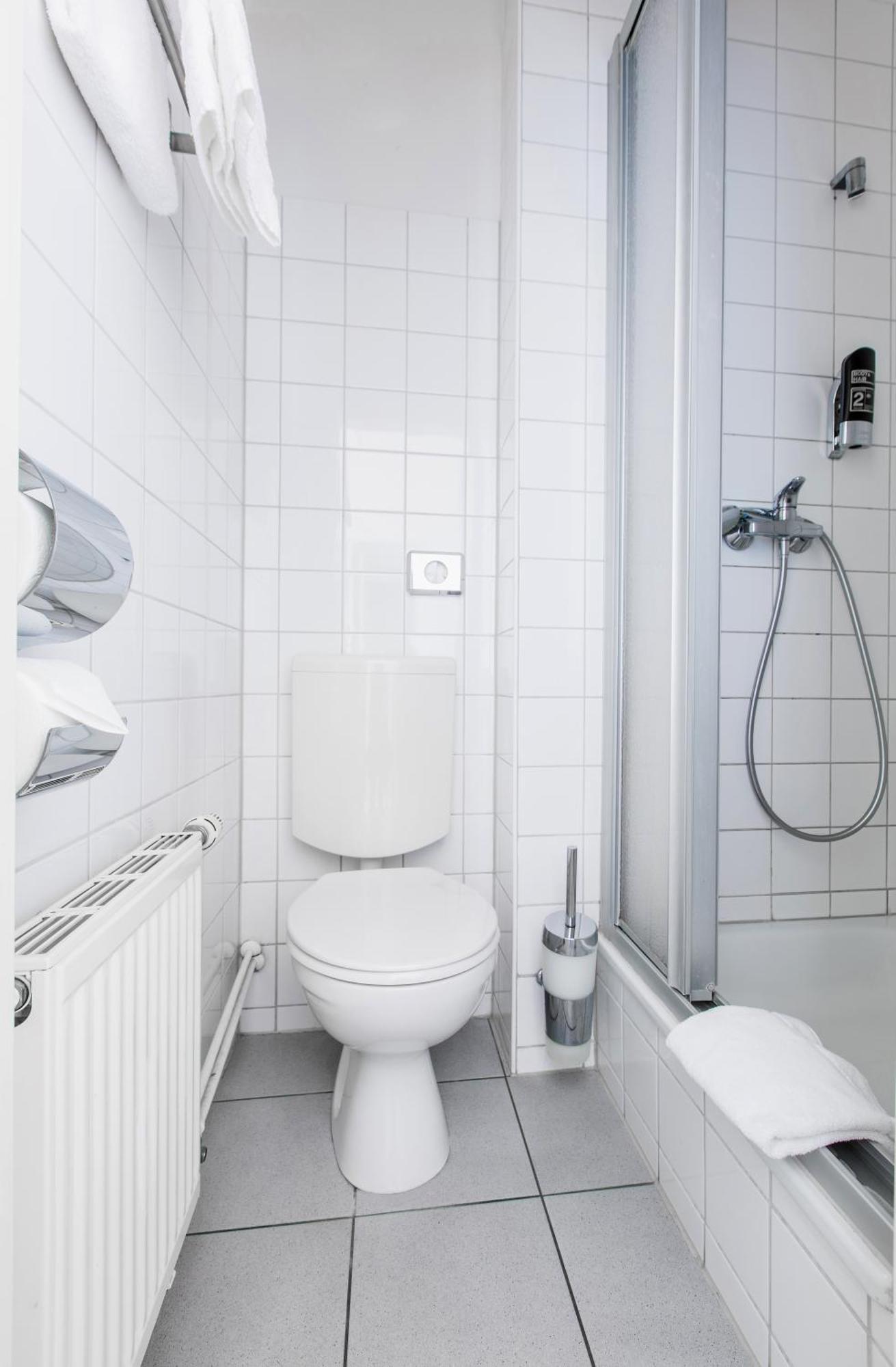Triple Room,1189082455:JPEG