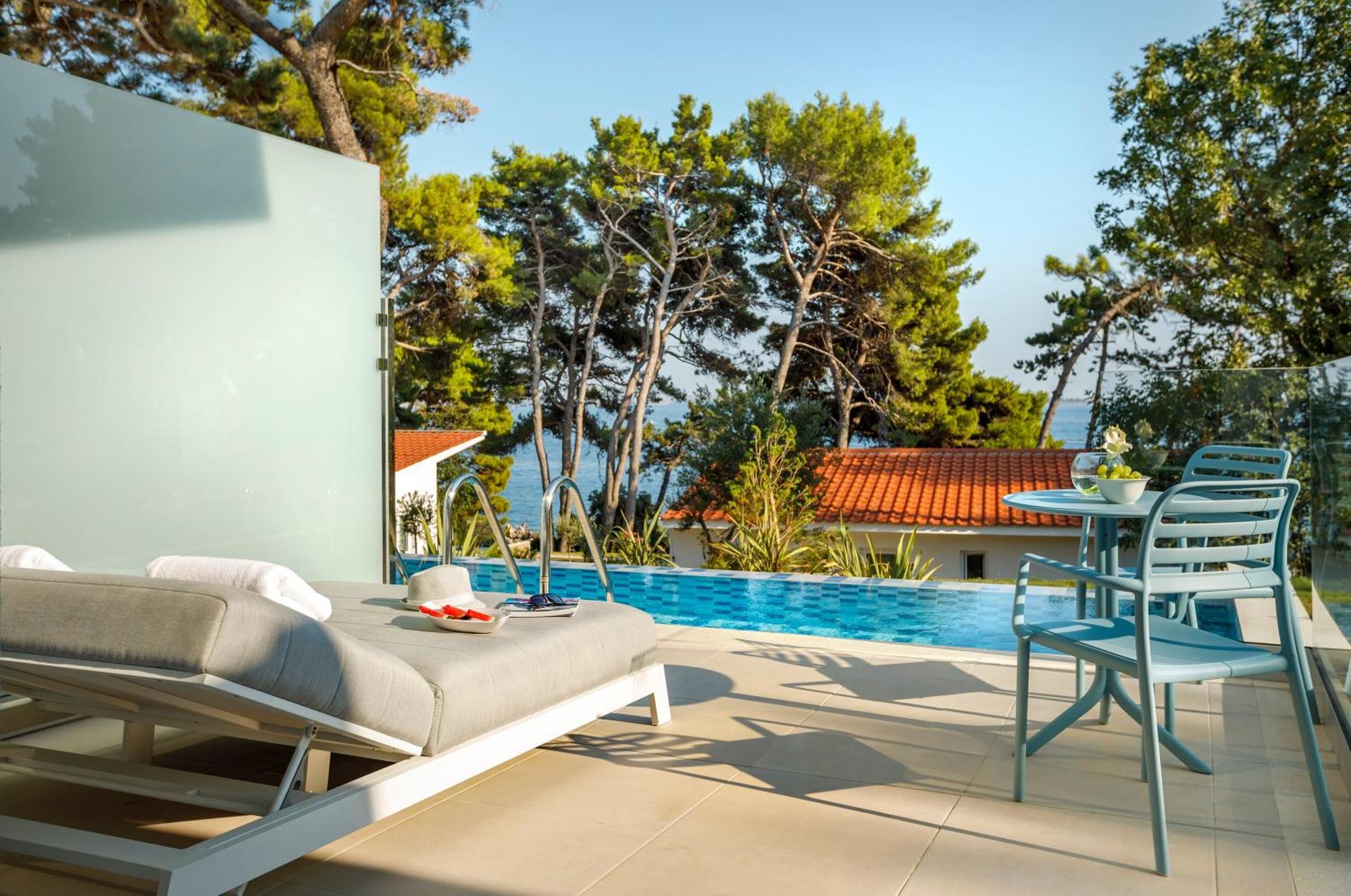 Swim up Room 2 Seaside Villas