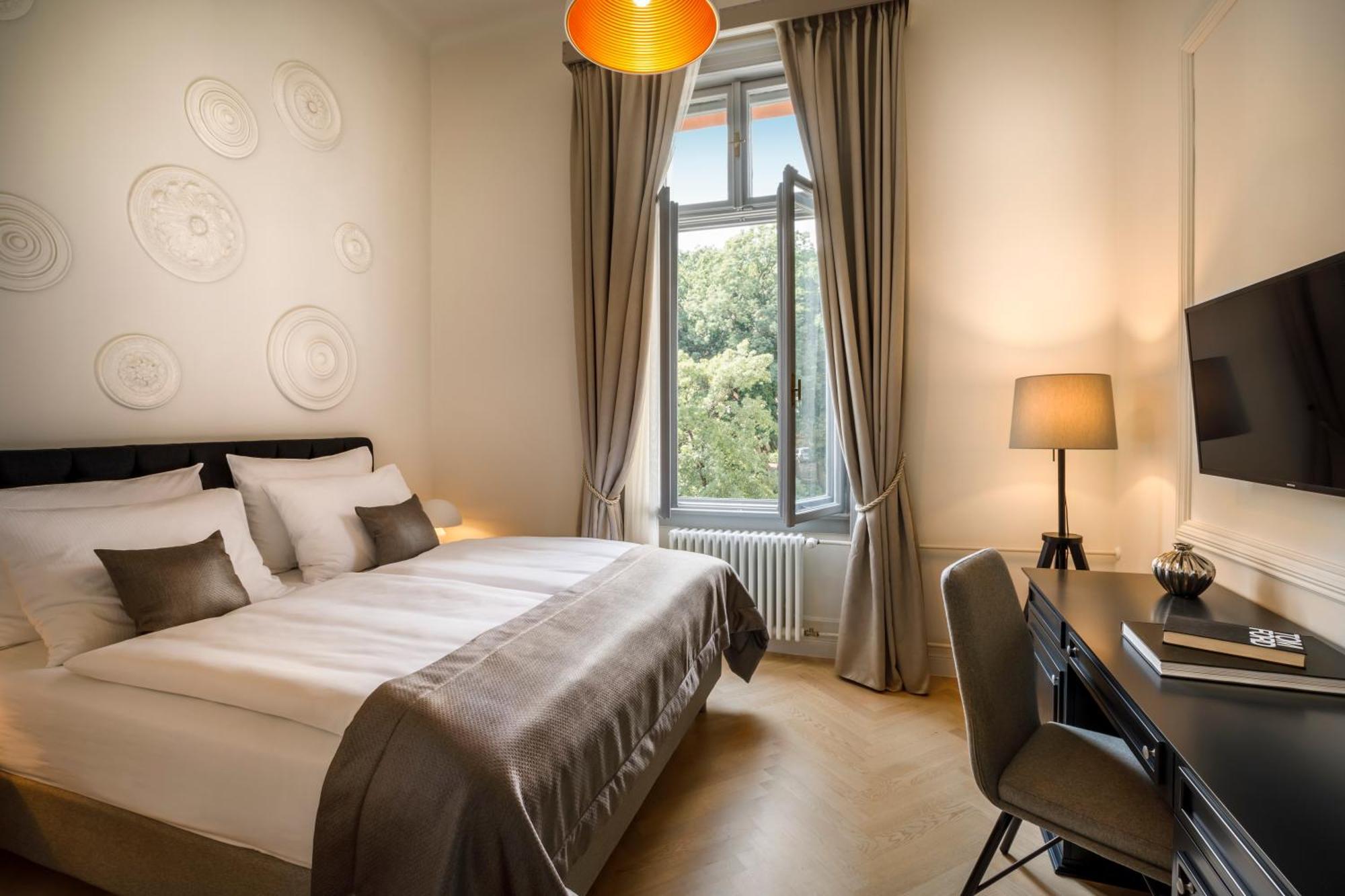 Imperial Single Room