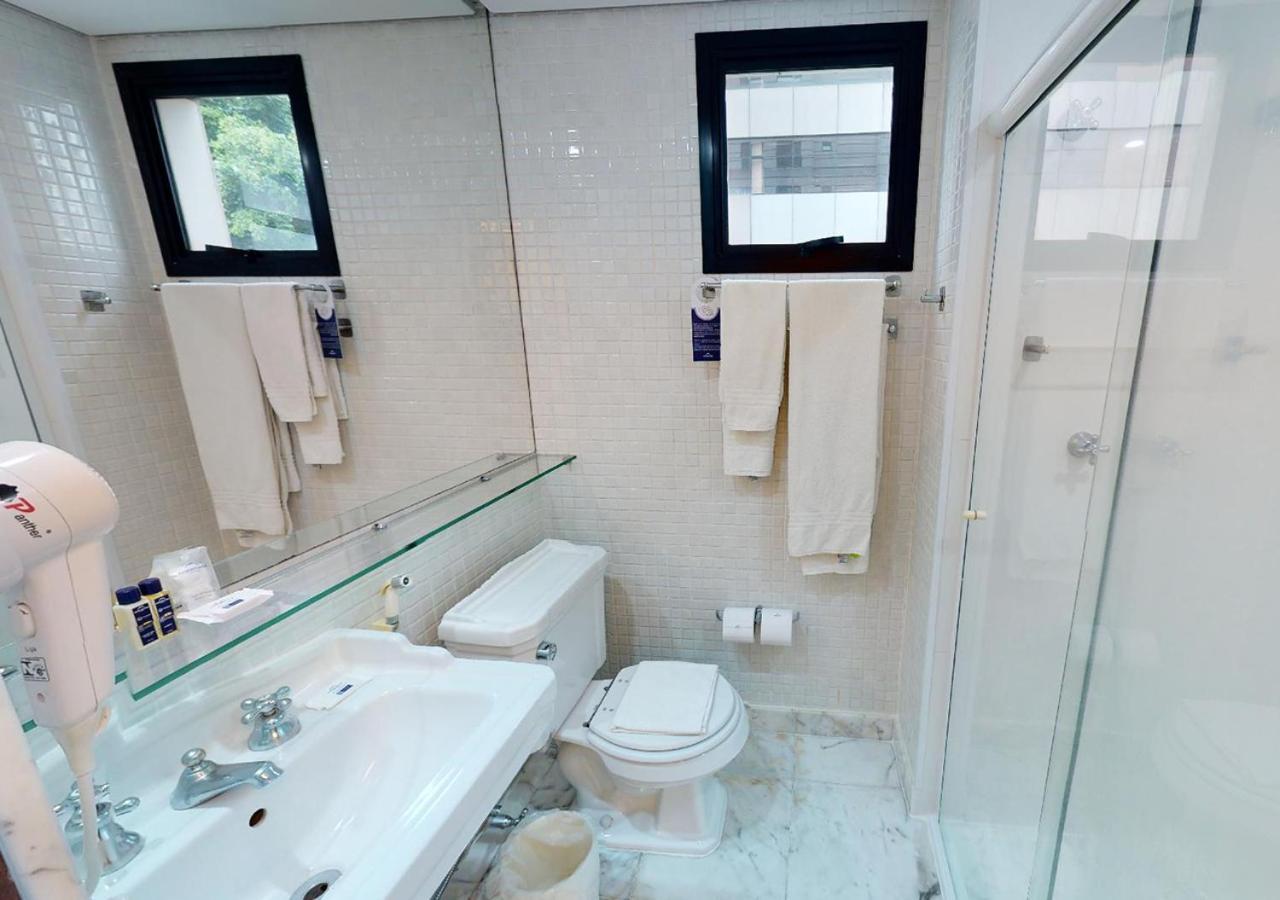 Standard Suite,1212440920:JPEG