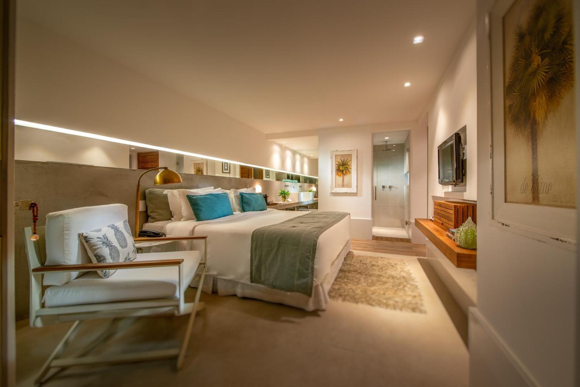 Villa Bath