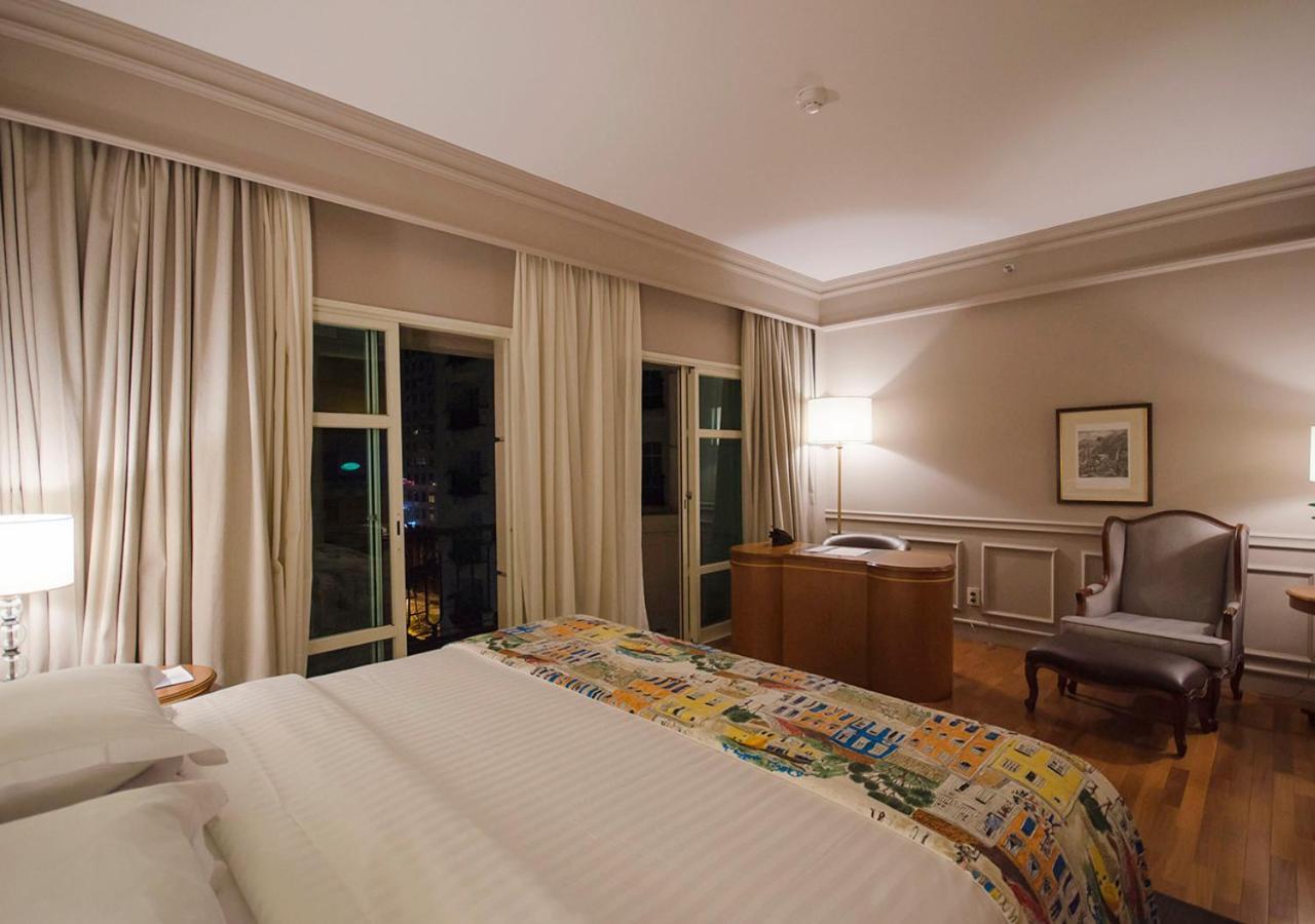 Queen Suite