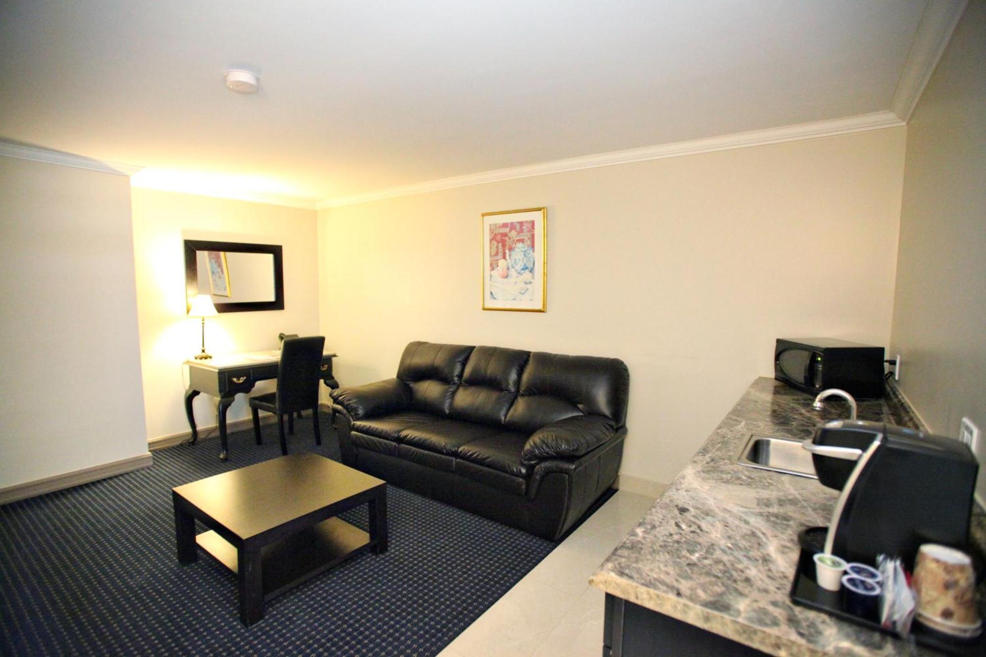 Executive Queen Suite,1212771388:JPEG