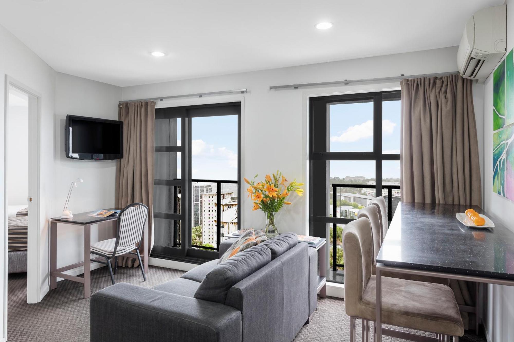 Deluxe Two-Bedroom Apartment