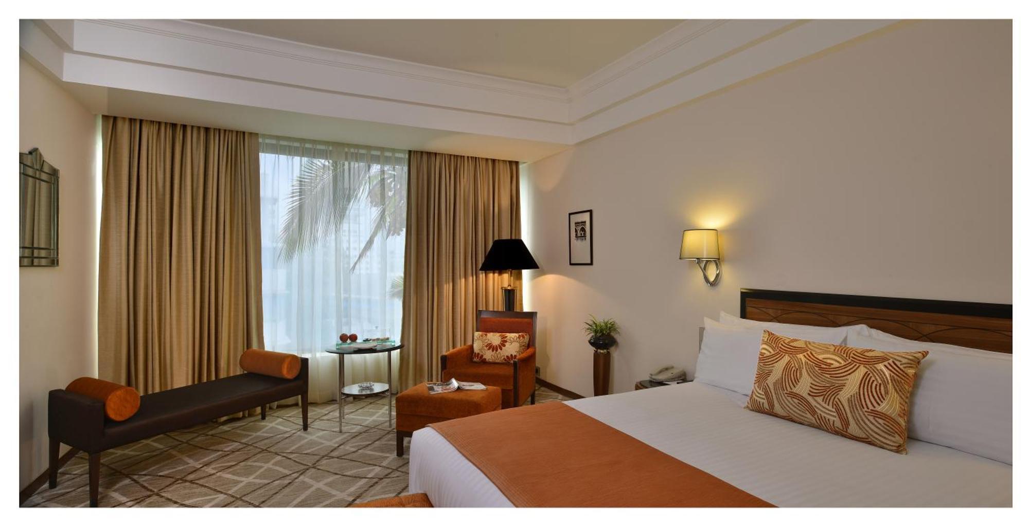 Deluxe Suite with Partial Sea View,1591487623:JPEG