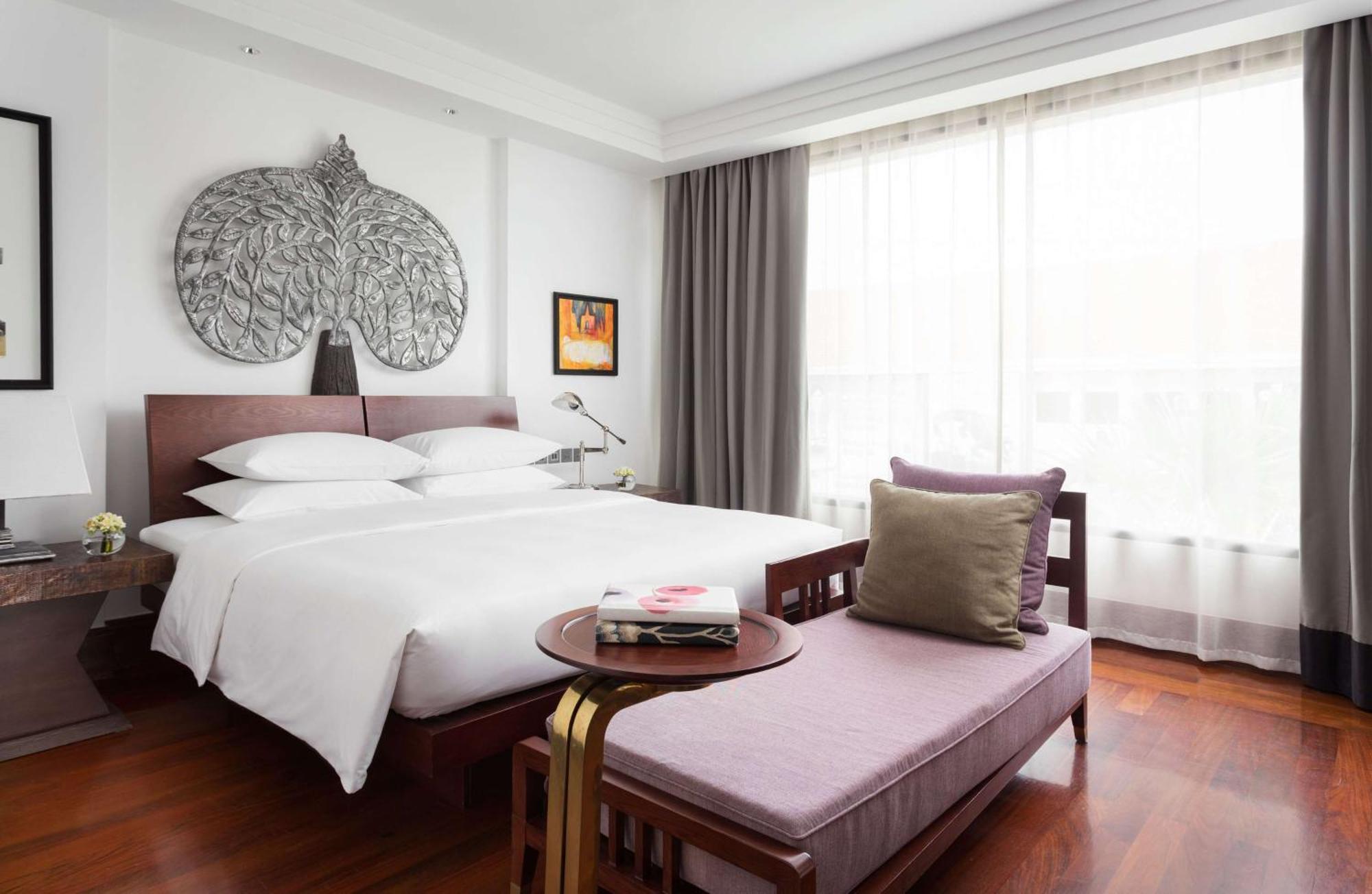 Park King Suite