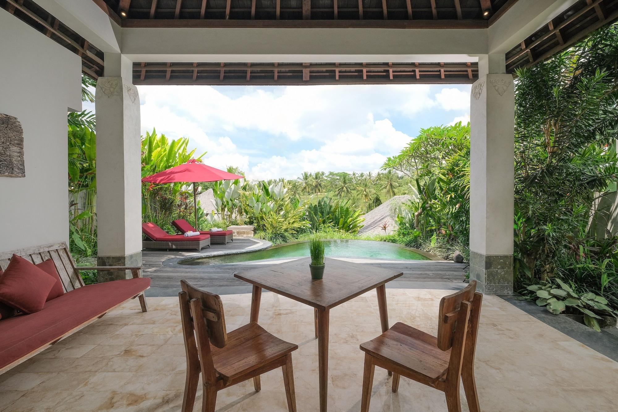 One-Bedroom Royal Pool Villa Rice Terrace View