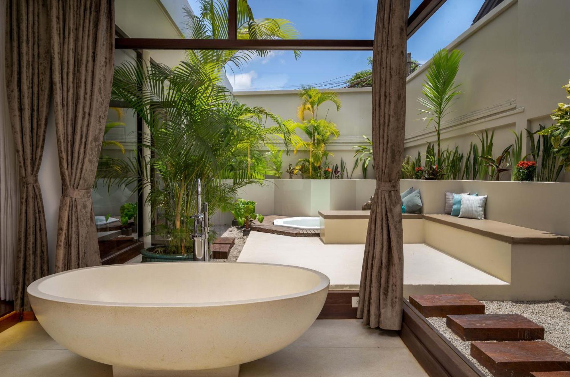 Suite Hot Tub