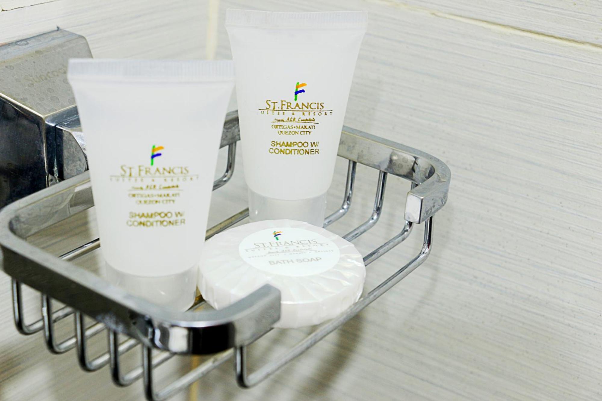 Studio Deluxe
