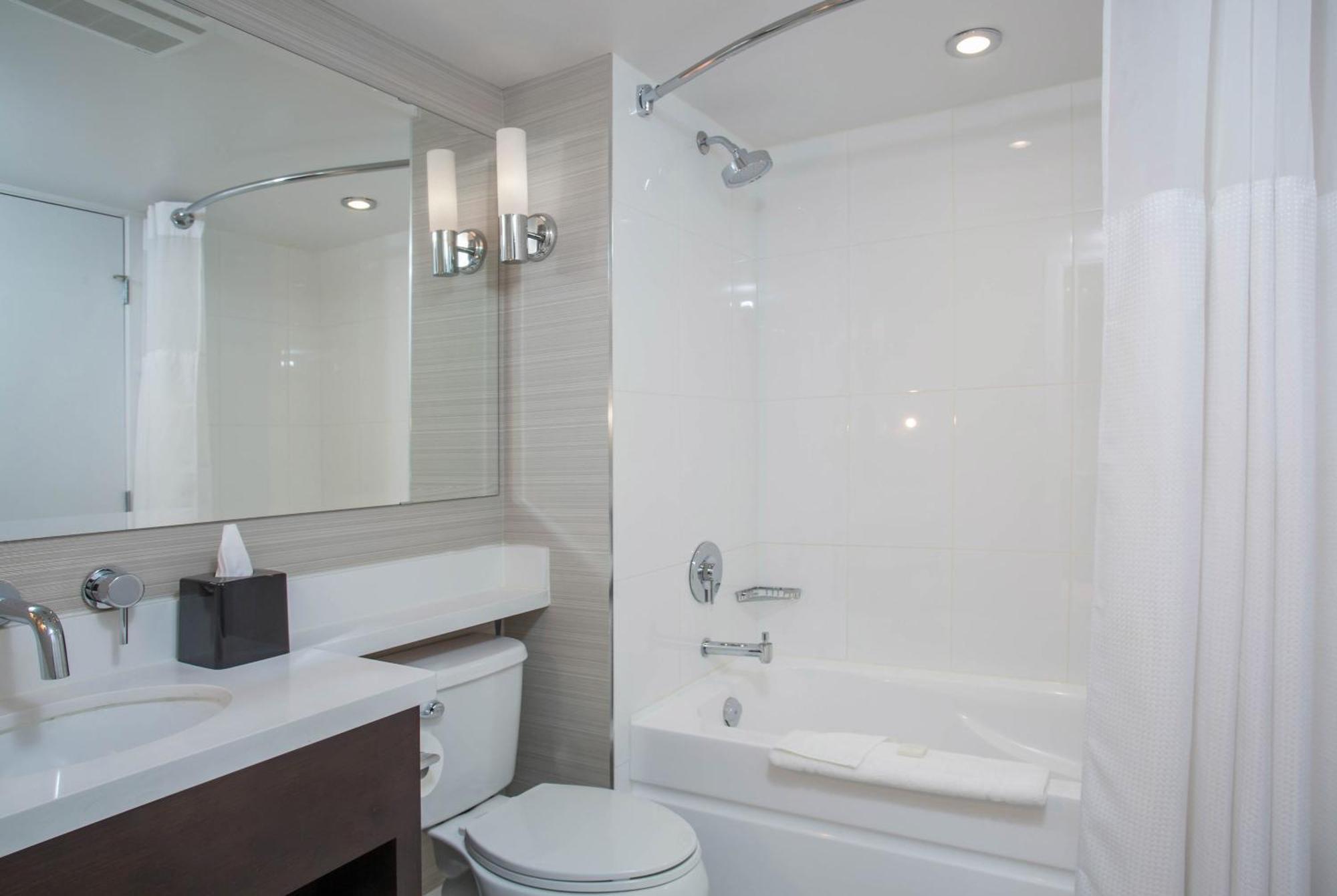 Standard Room, 2 Queen Beds, Park View