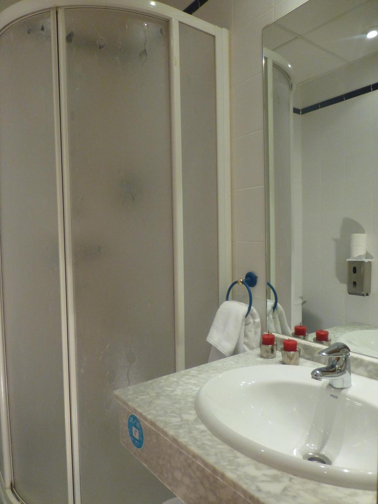 Double or Twin Room,1214021716:JPEG