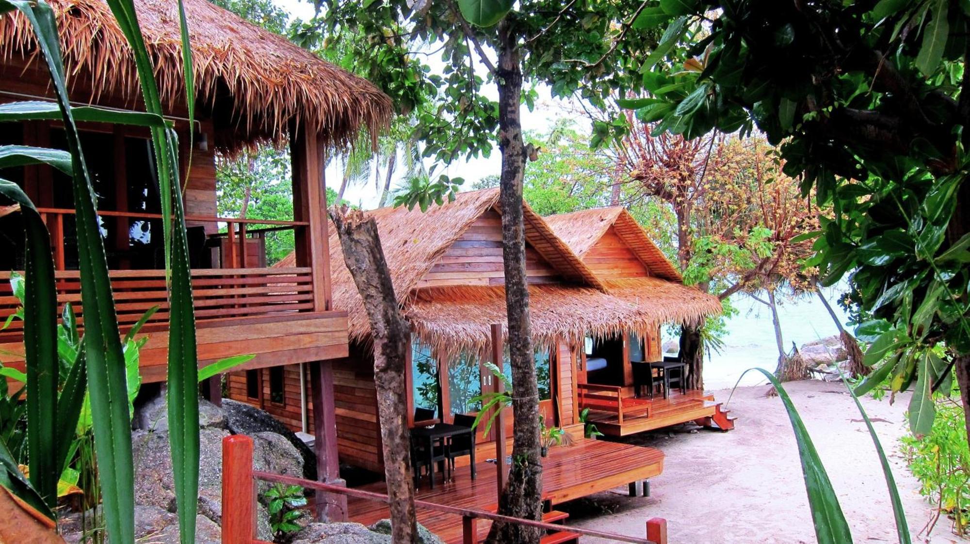 Bungalow Beach Front,1214038546:JPEG