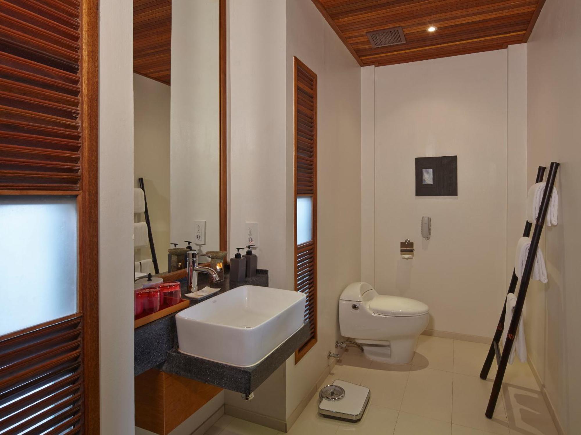 Deluxe Double Room Garden View