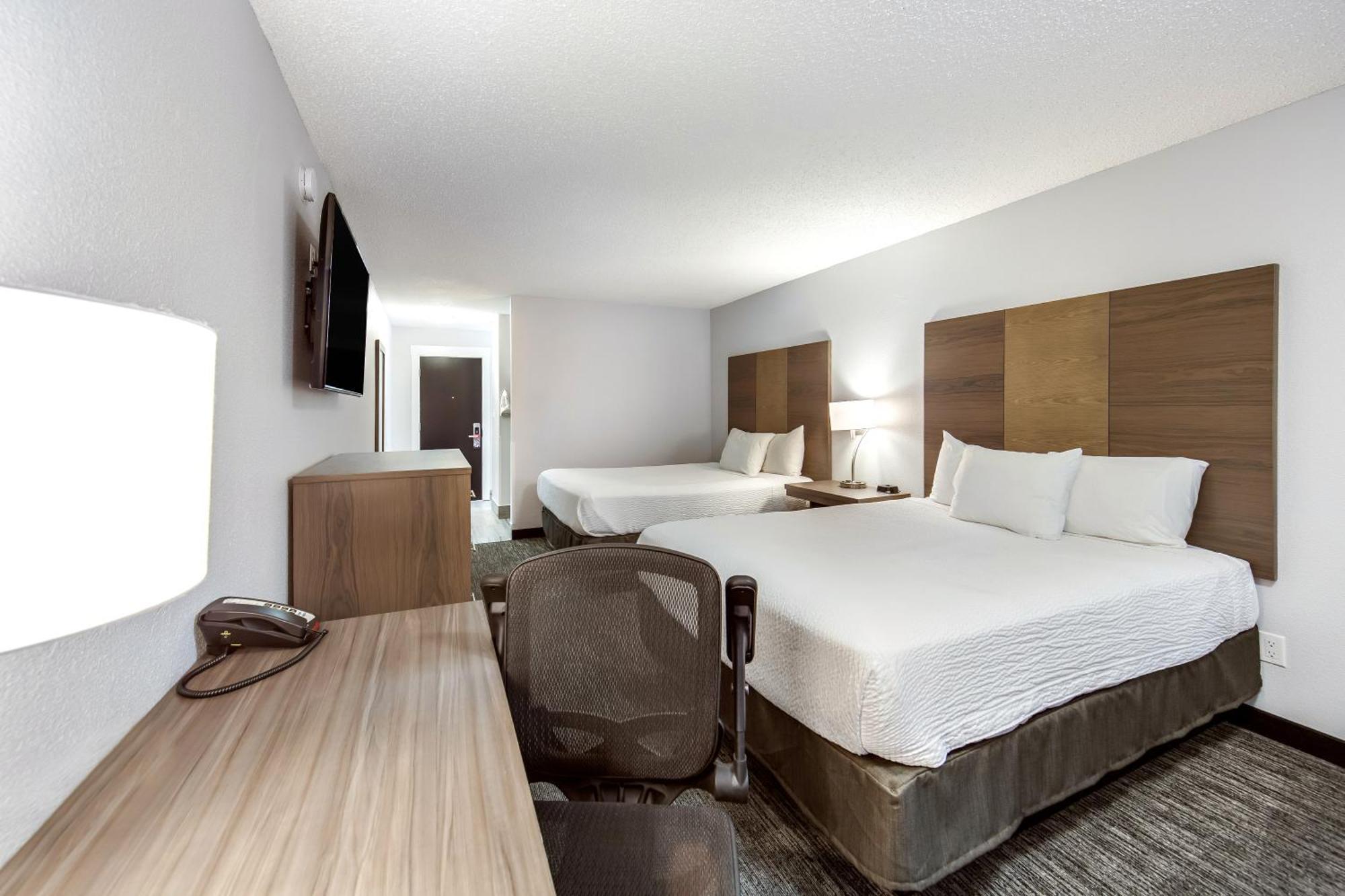 Queen Room Two Queen Beds